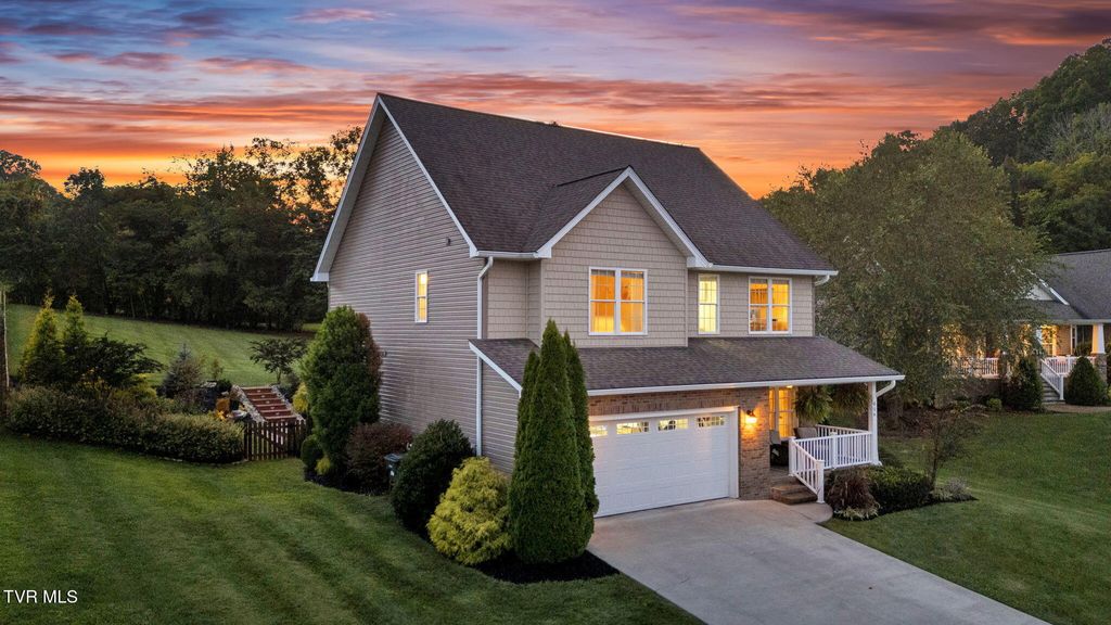 Photo of 356 Cameron Court, Jonesborough, TN 37659 (MLS # 9989798)