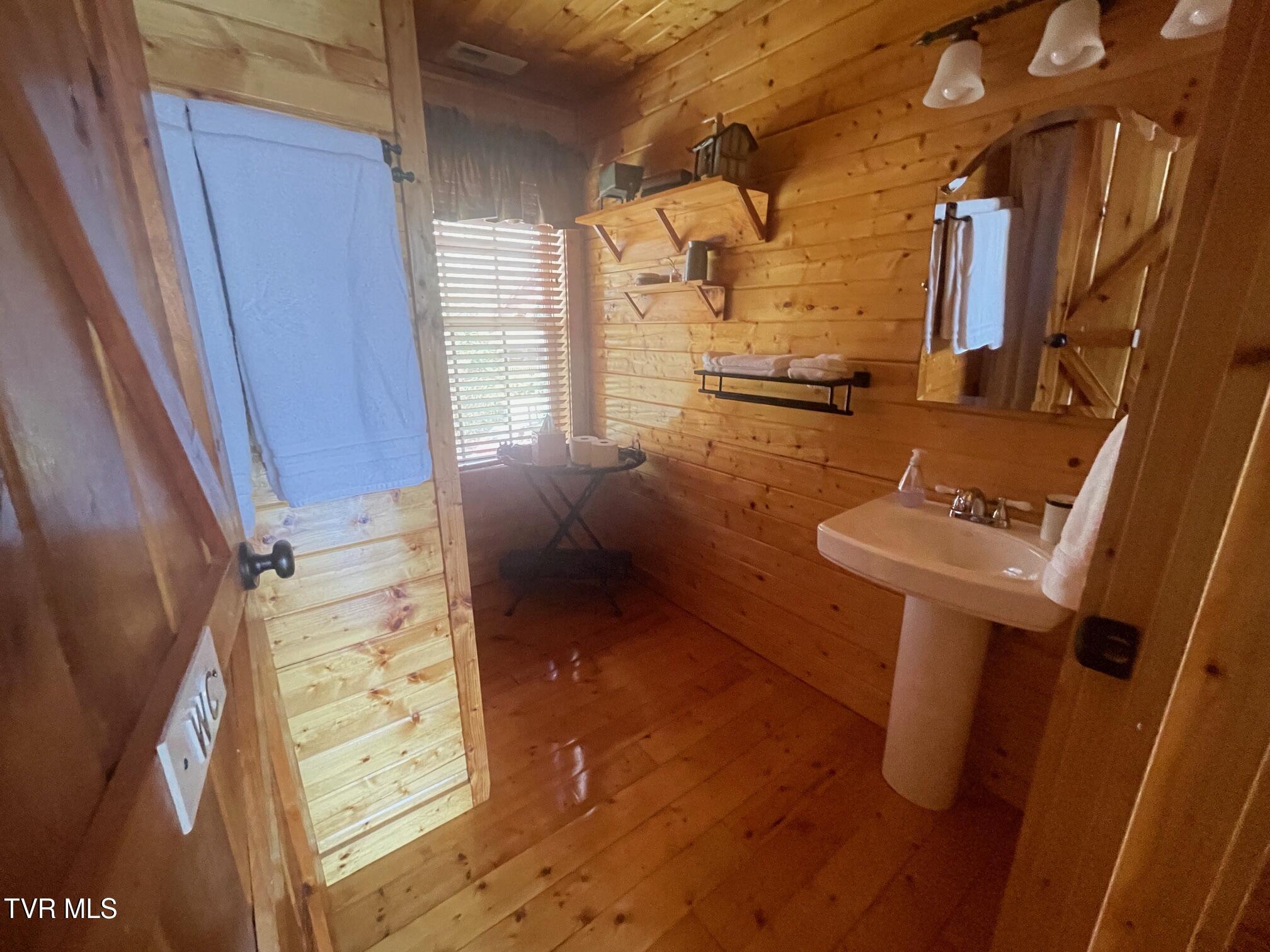 236 Lakeside Drive, Butler, Tennessee image 35