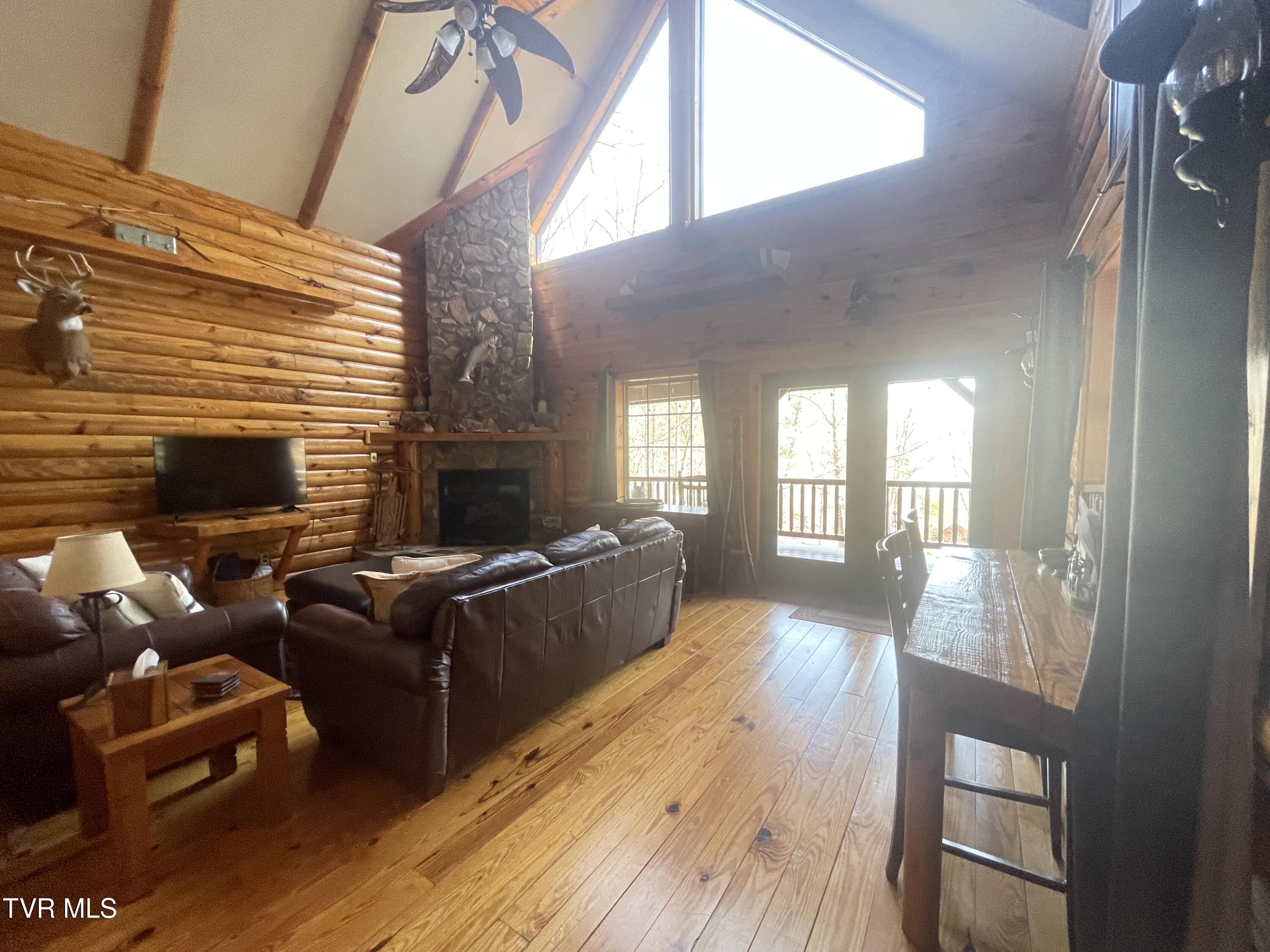 236 Lakeside Drive, Butler, Tennessee image 17