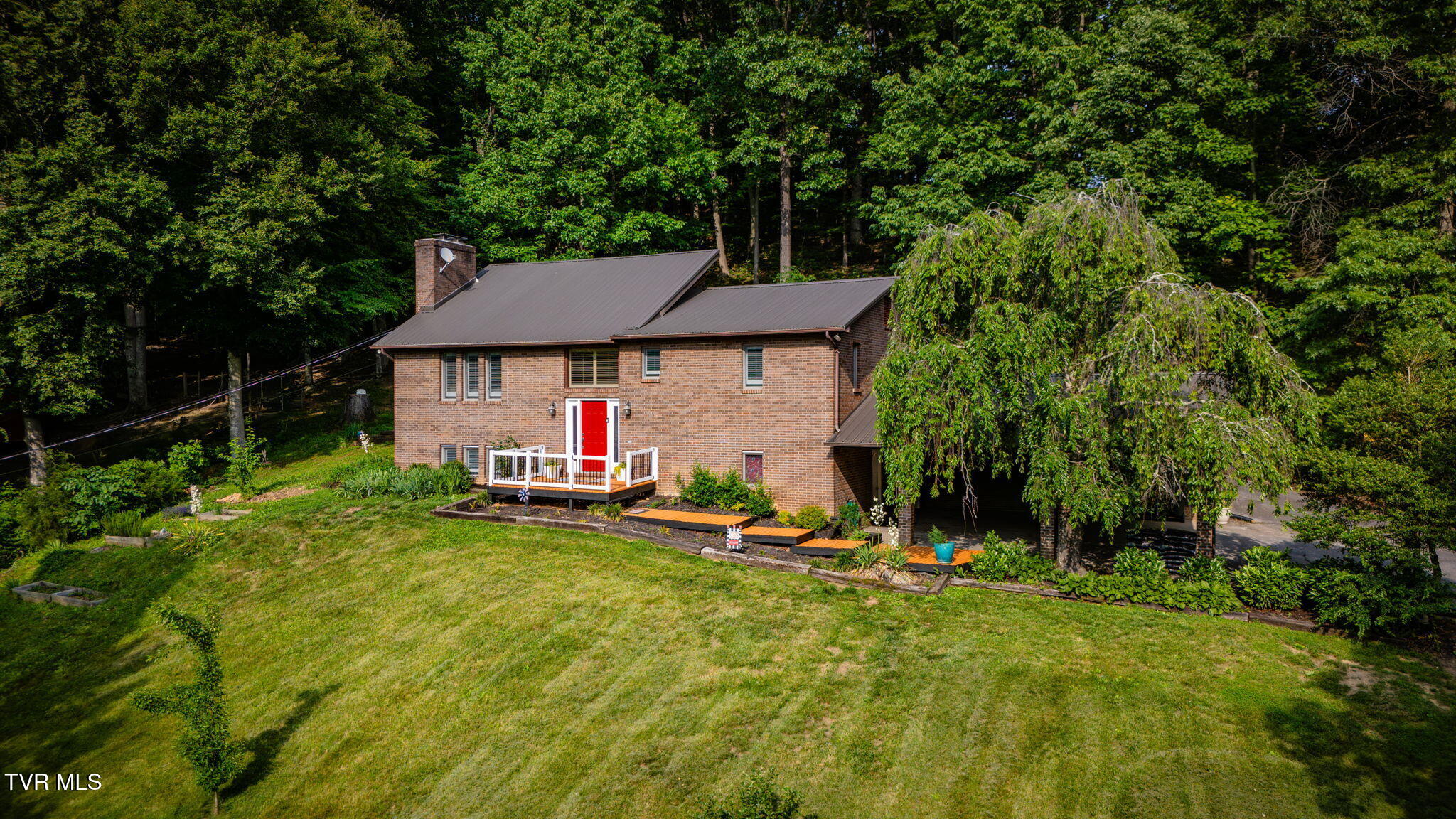 280 Possum Hollow Road