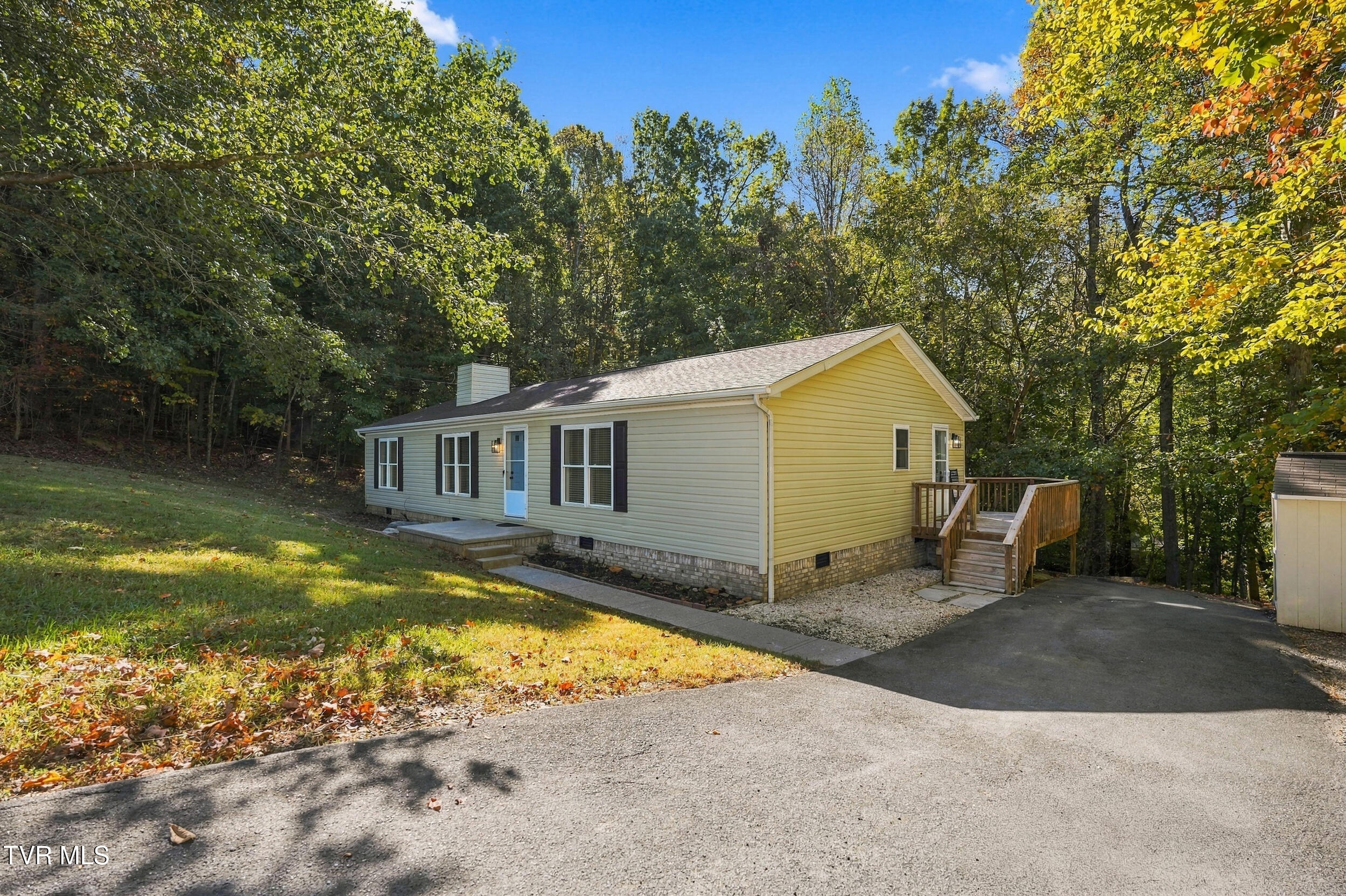 118 Trail Lane