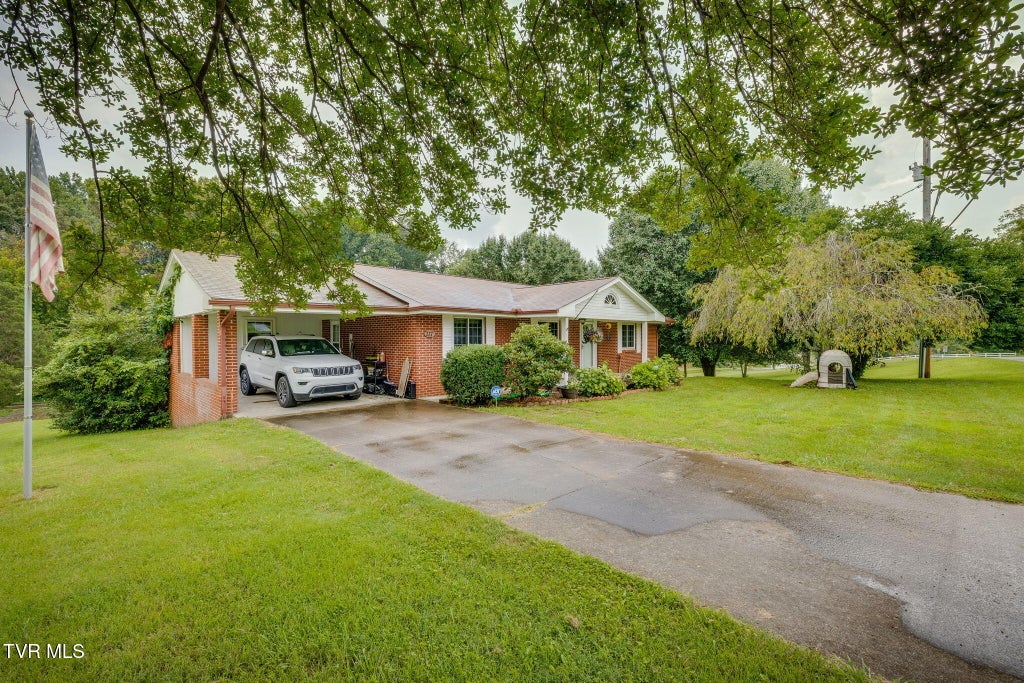 Photo of 717 Old Stage Road, Surgoinsville, TN 37873 (MLS # 9999446)