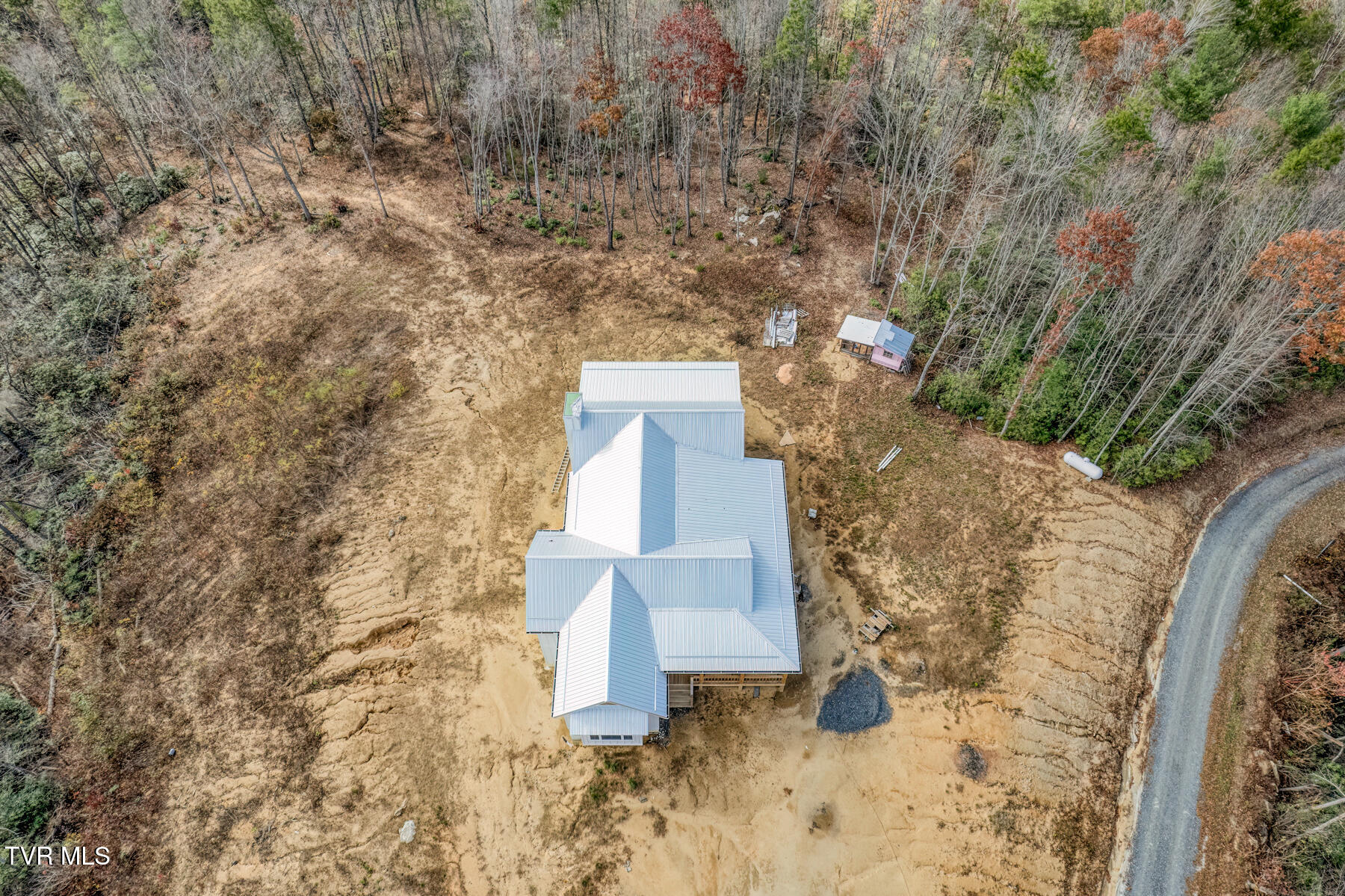169 Teaberry Road, Roan Mountain, Tennessee image 11