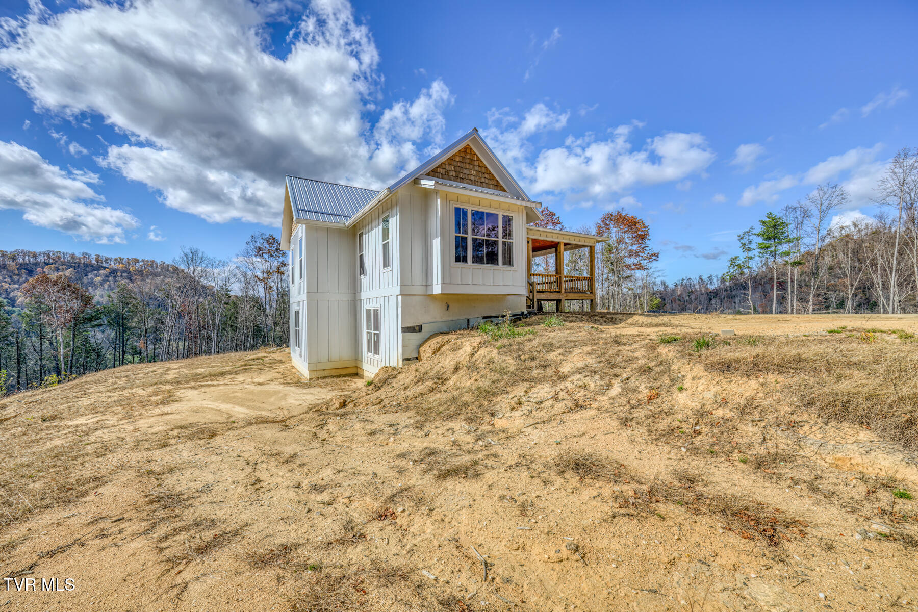 169 Teaberry Road, Roan Mountain, Tennessee image 3