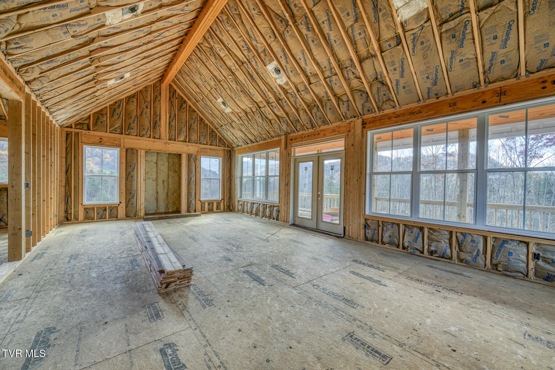 169 Teaberry Road, Roan Mountain, Tennessee image 29