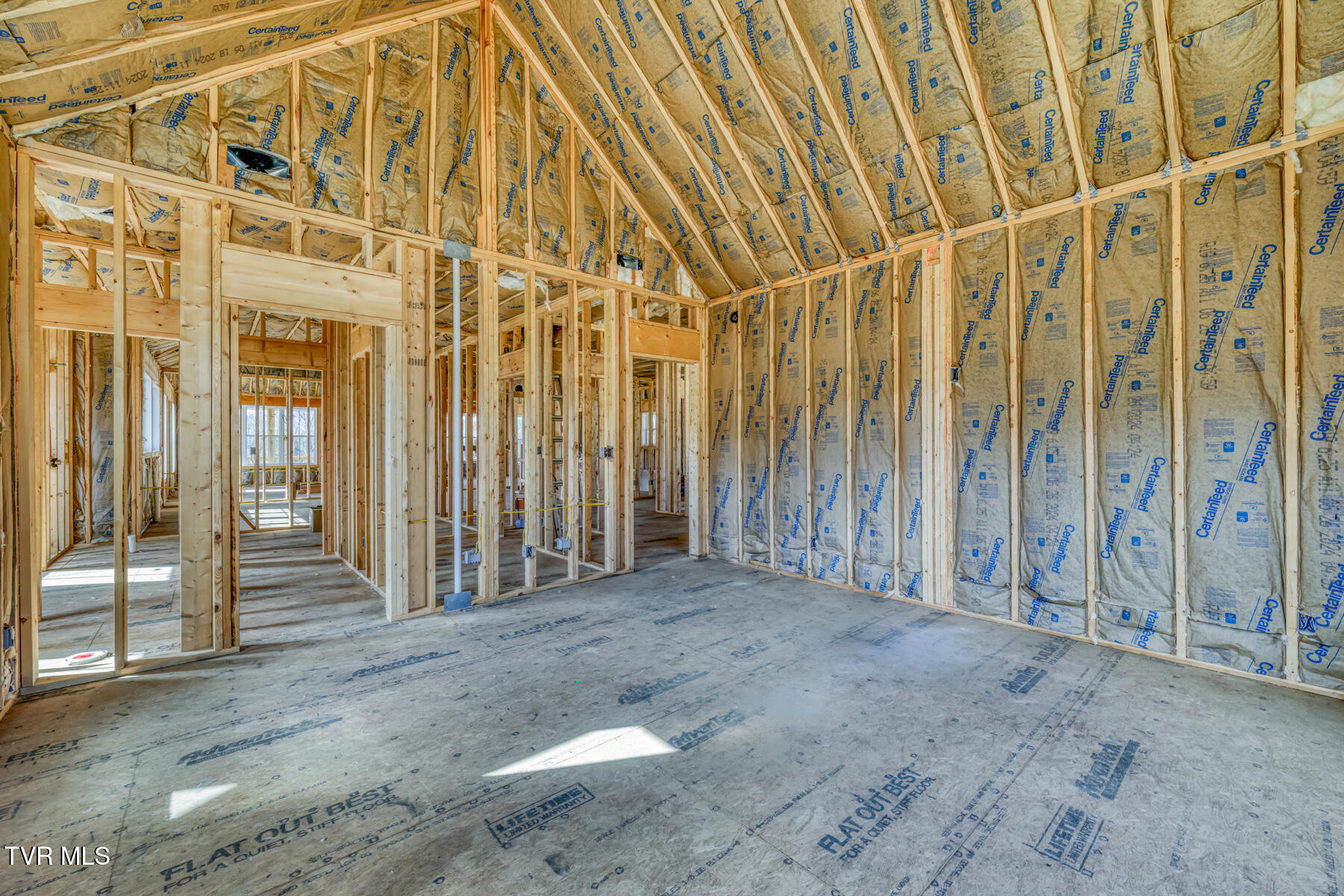 169 Teaberry Road, Roan Mountain, Tennessee image 22