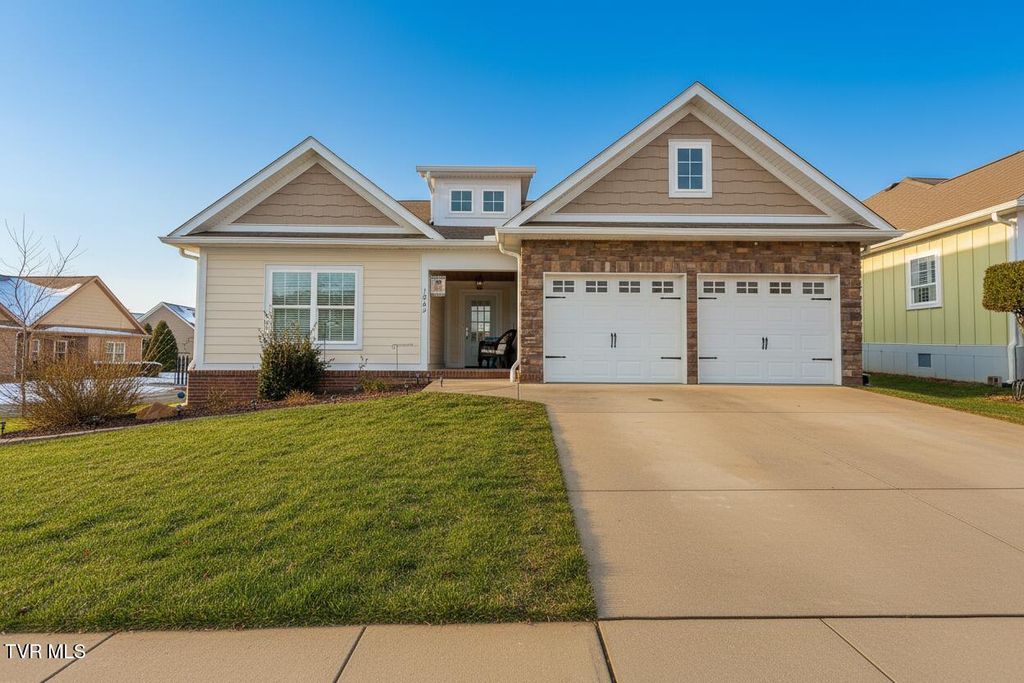 Photo of 1603 Maple Ridge Court, Kingsport, TN 37664 (MLS # 9991068)