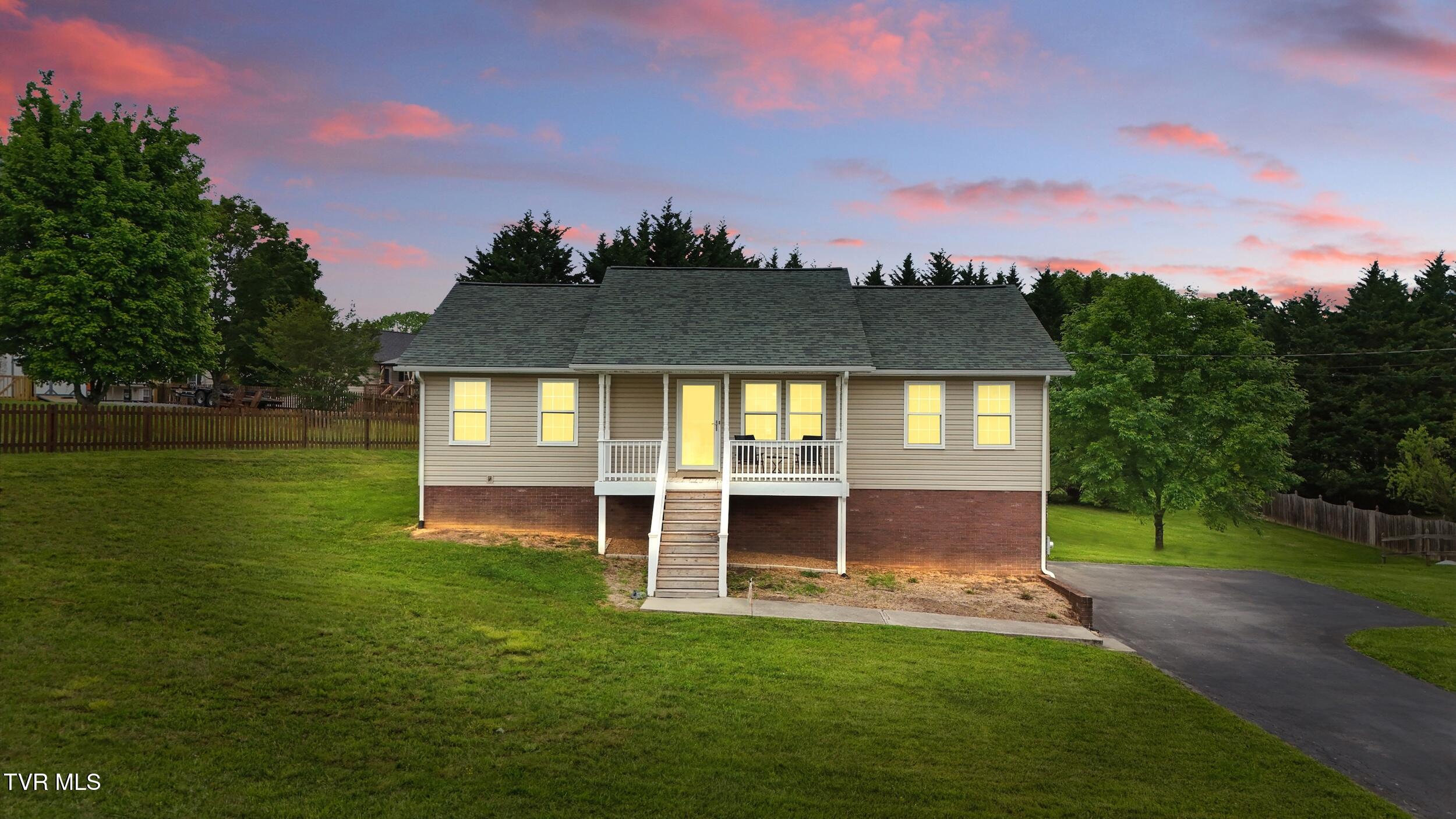 115 Mountain Ridges Drive, Jonesborough, Tennessee image 1