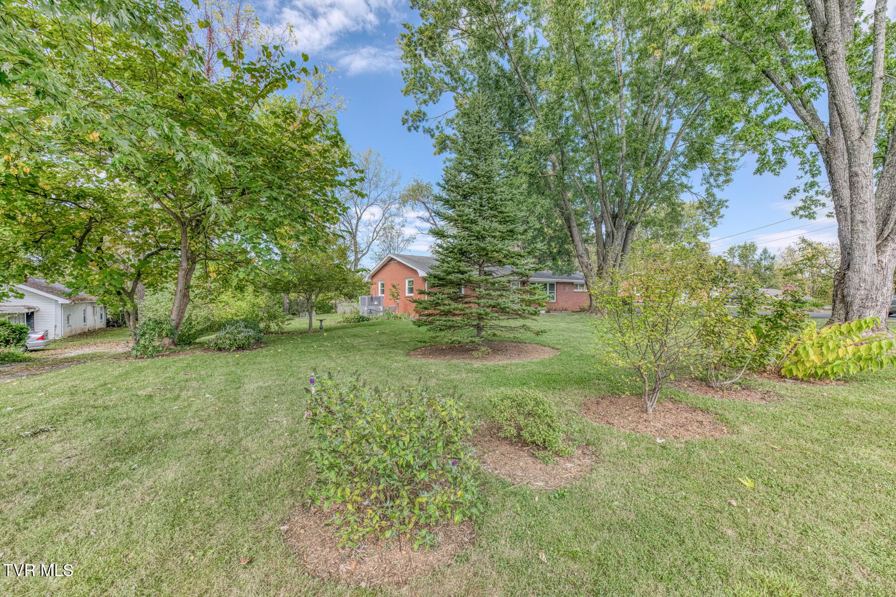 133 Northeast Drive