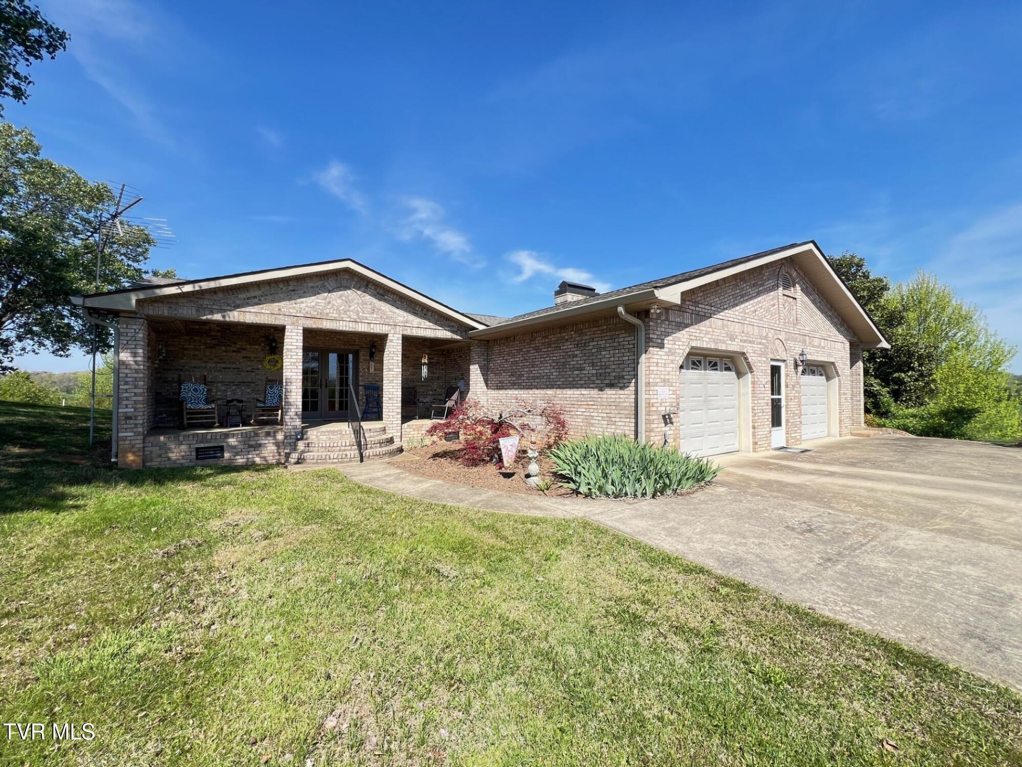 60 West School Street