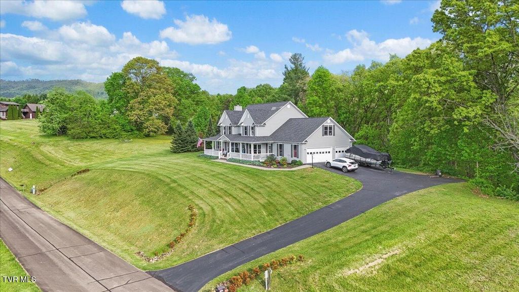 Photo of 221 Harbor View Road, Butler, TN 37640 (MLS # 9984914)