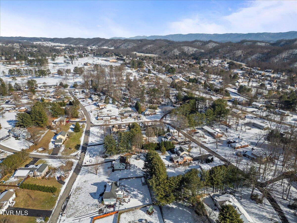 109 Maxwell Drive, Bristol, Tennessee image 46