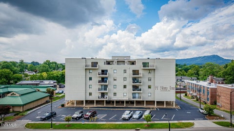 Photo of 1985 Fort Henry Drive #Apt 4a, Kingsport, TN 37664 (MLS # 9999287)