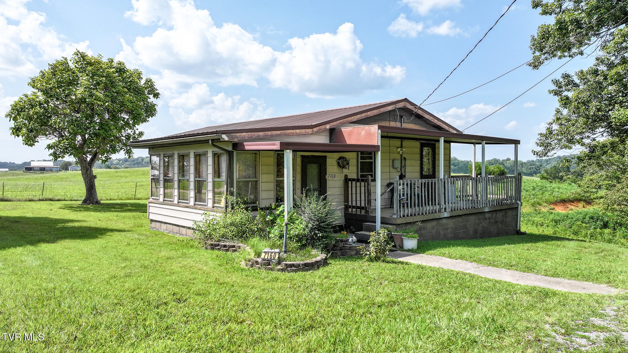 7160 Warrensburg Road