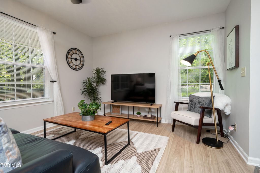 Photo of 304 Depot Street, Jonesborough, TN 37659 (MLS # 9990530)