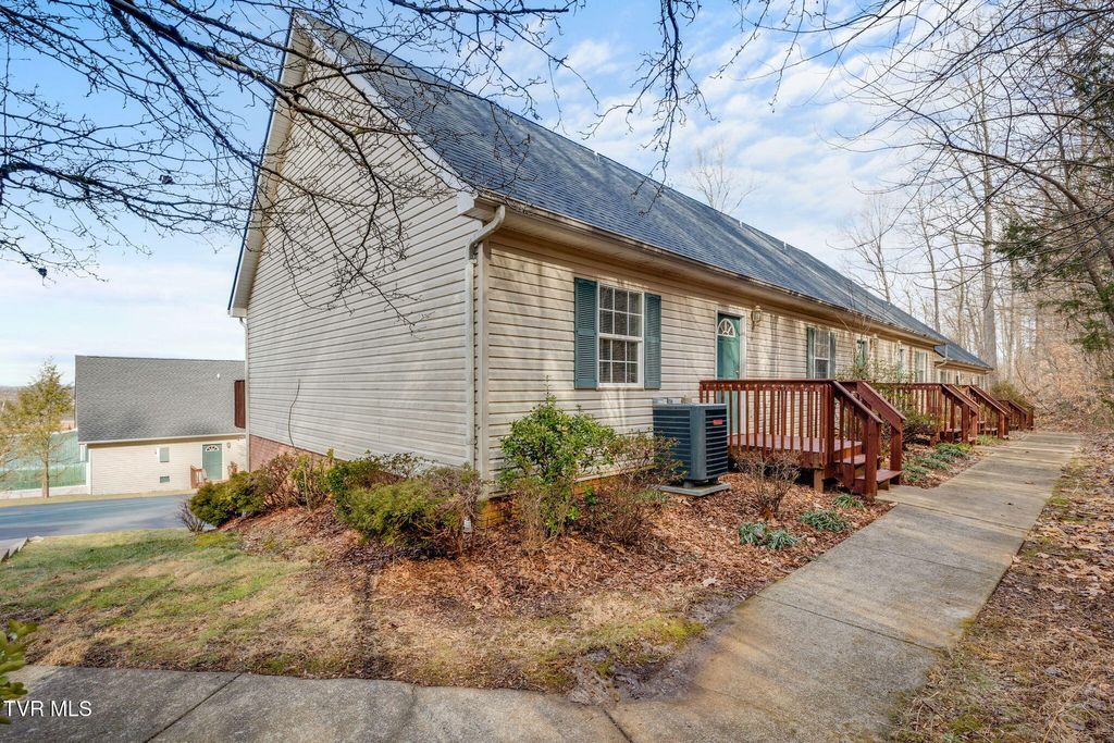 Photo of 308 Car Mol Drive #14, Johnson City, TN 37601 (MLS # 9991266)