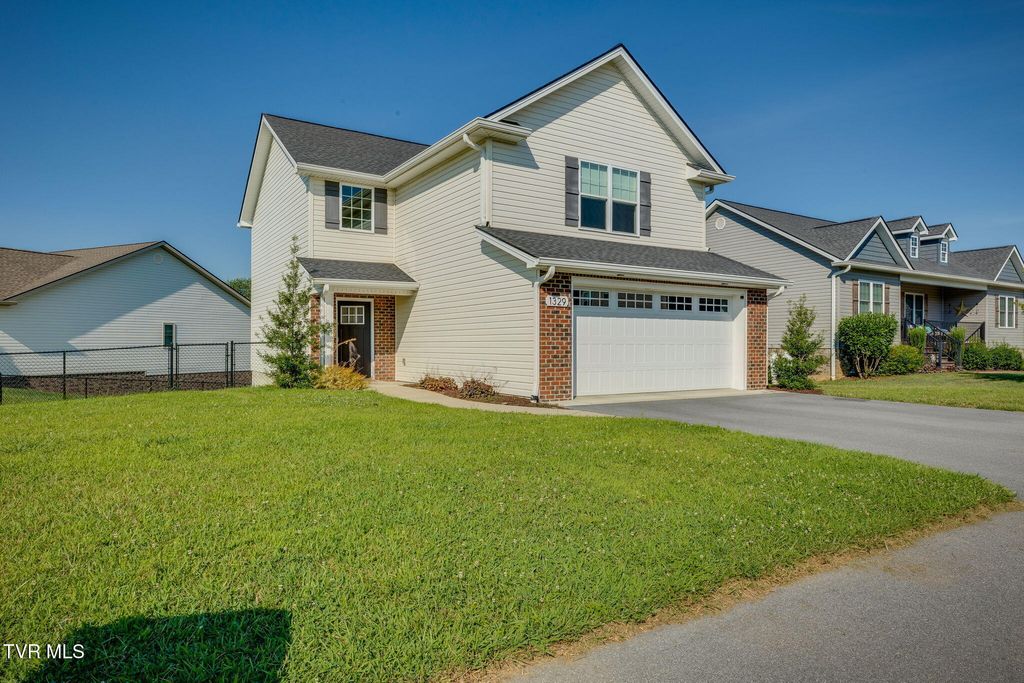 Photo of 1329 Lemongrass Drive, Jonesborough, TN 37659 (MLS # 9991754)