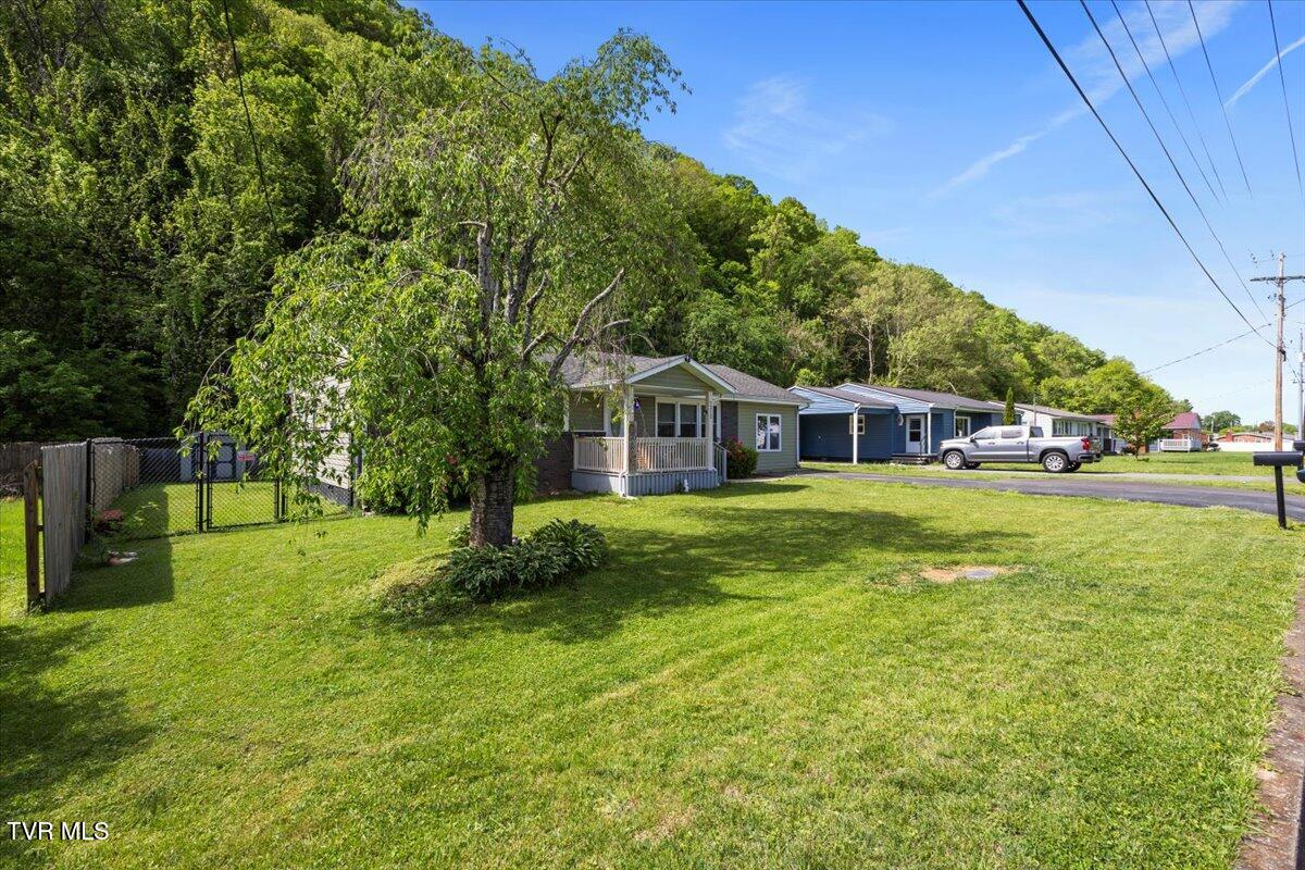 1212 Thomas Boulevard, Elizabethton, Tennessee image 27