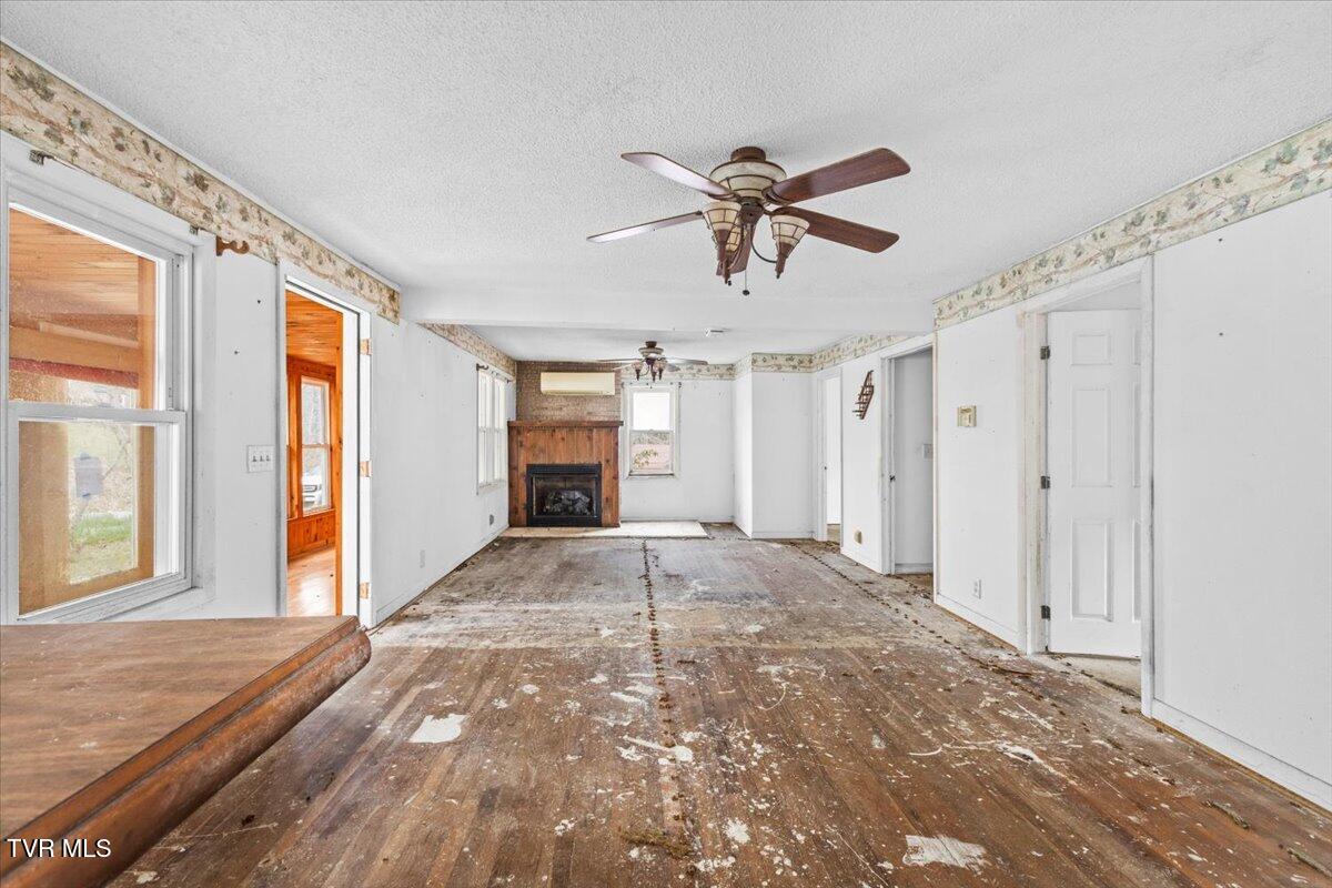 125 Miller Road Road, Trade, Tennessee image 9