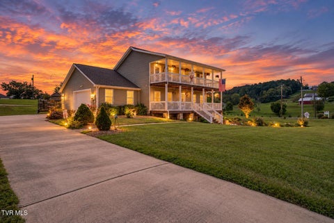 Homes For Sale - 102 Bill Street<br/> Piney Flats, TN 37686