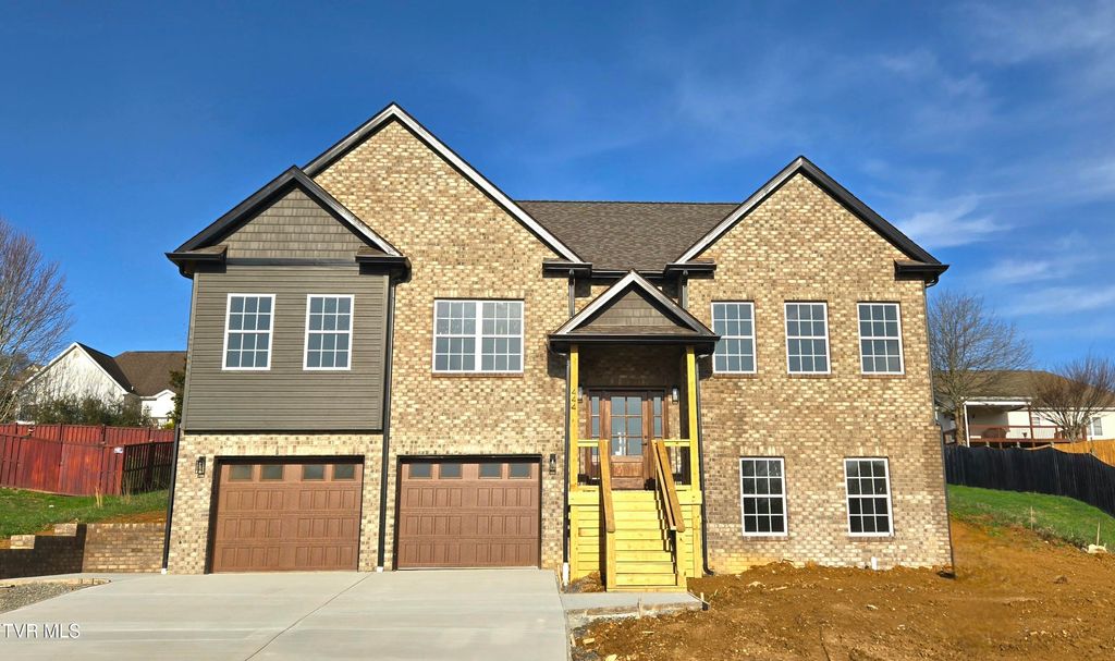 Photo of 444 Wyndham Drive, Johnson City, TN 37615 (MLS # 9992355)