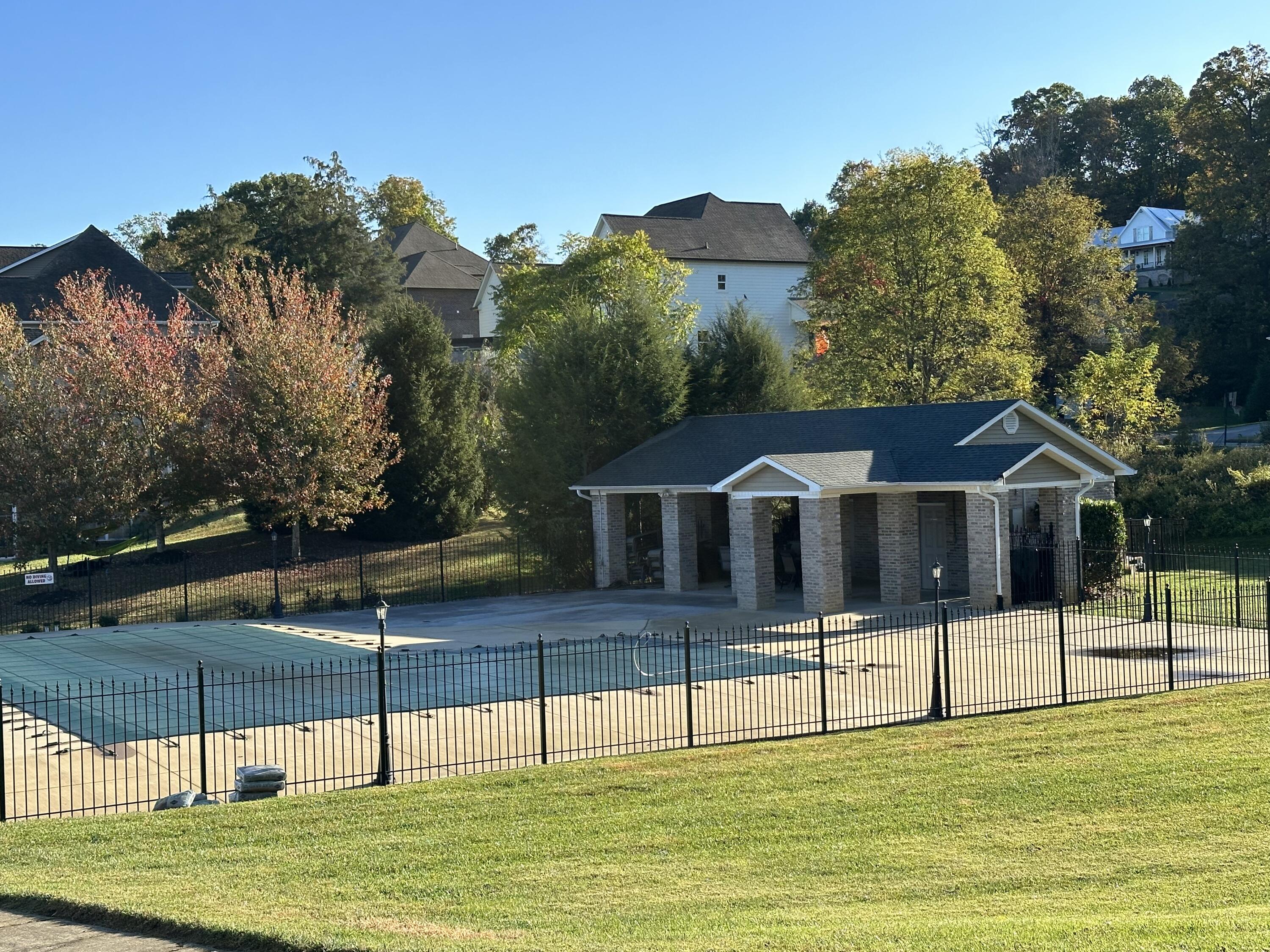 1462 Becky Drive Dr, Johnson City, Tennessee image 3