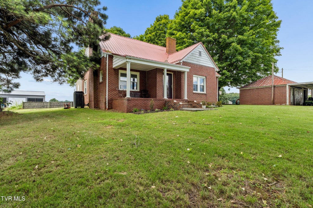 Photo of 2658 Highway 81, Jonesborough, TN 37659 (MLS # 9999226)
