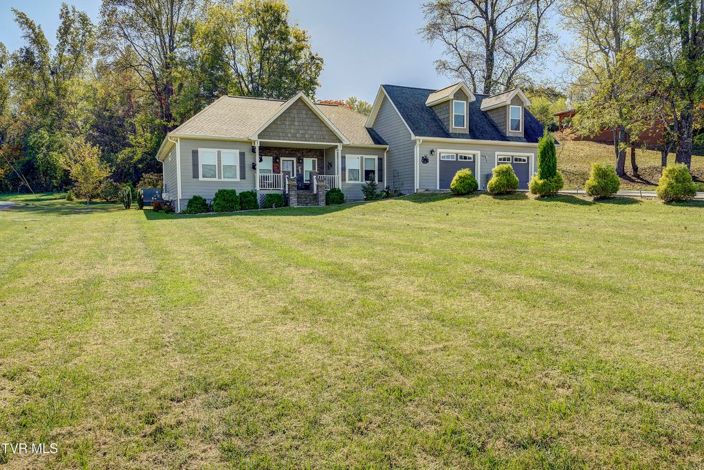 Photo of 3653 Sugar Tree Drive, Sevierville, TN 37862 (MLS # 9987126)