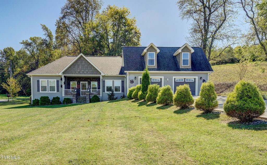 Photo of 3653 Sugar Tree Drive, Sevierville, TN 37862 (MLS # 9987126)