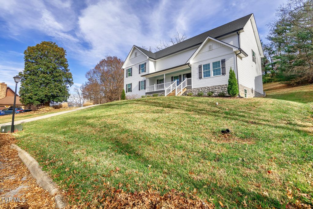 Photo of 1111 Vestal Court, Greeneville, TN 37745 (MLS # 9989261)