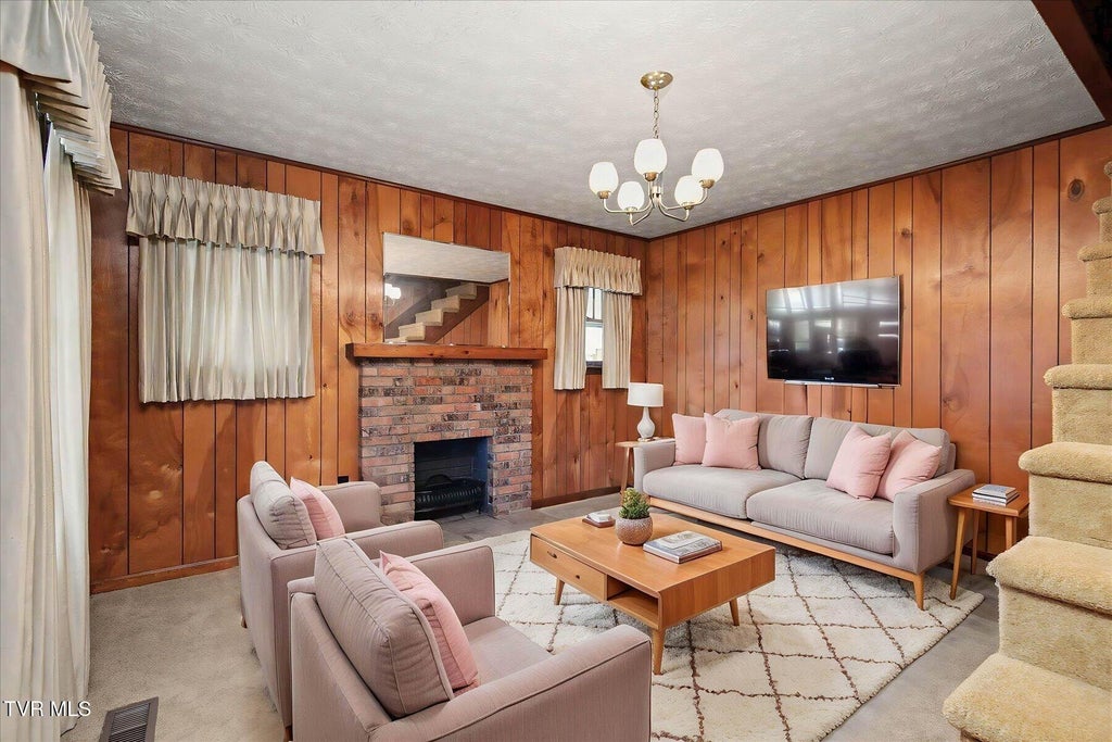 Photo of 5765 Orebank Road, Kingsport, TN 37664 (MLS # 9996845)