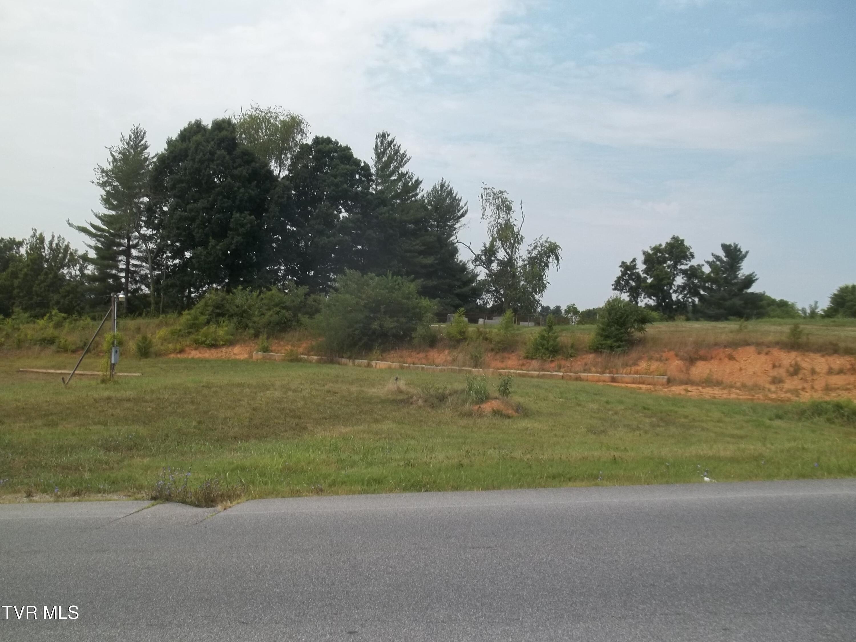 Par 16 Silver Lake Road, Church Hill, Tennessee image 4
