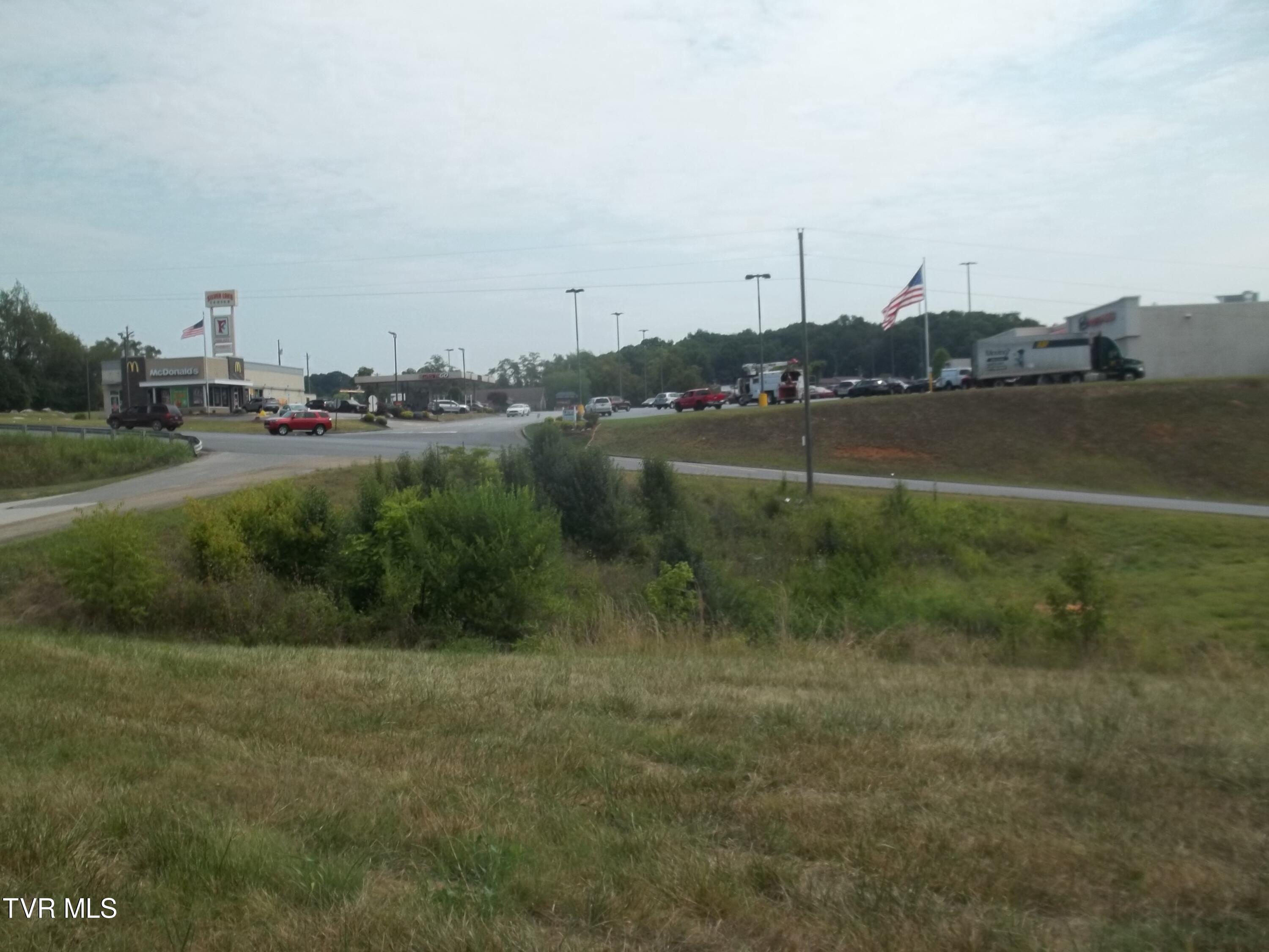 Par 16 Silver Lake Road, Church Hill, Tennessee image 6