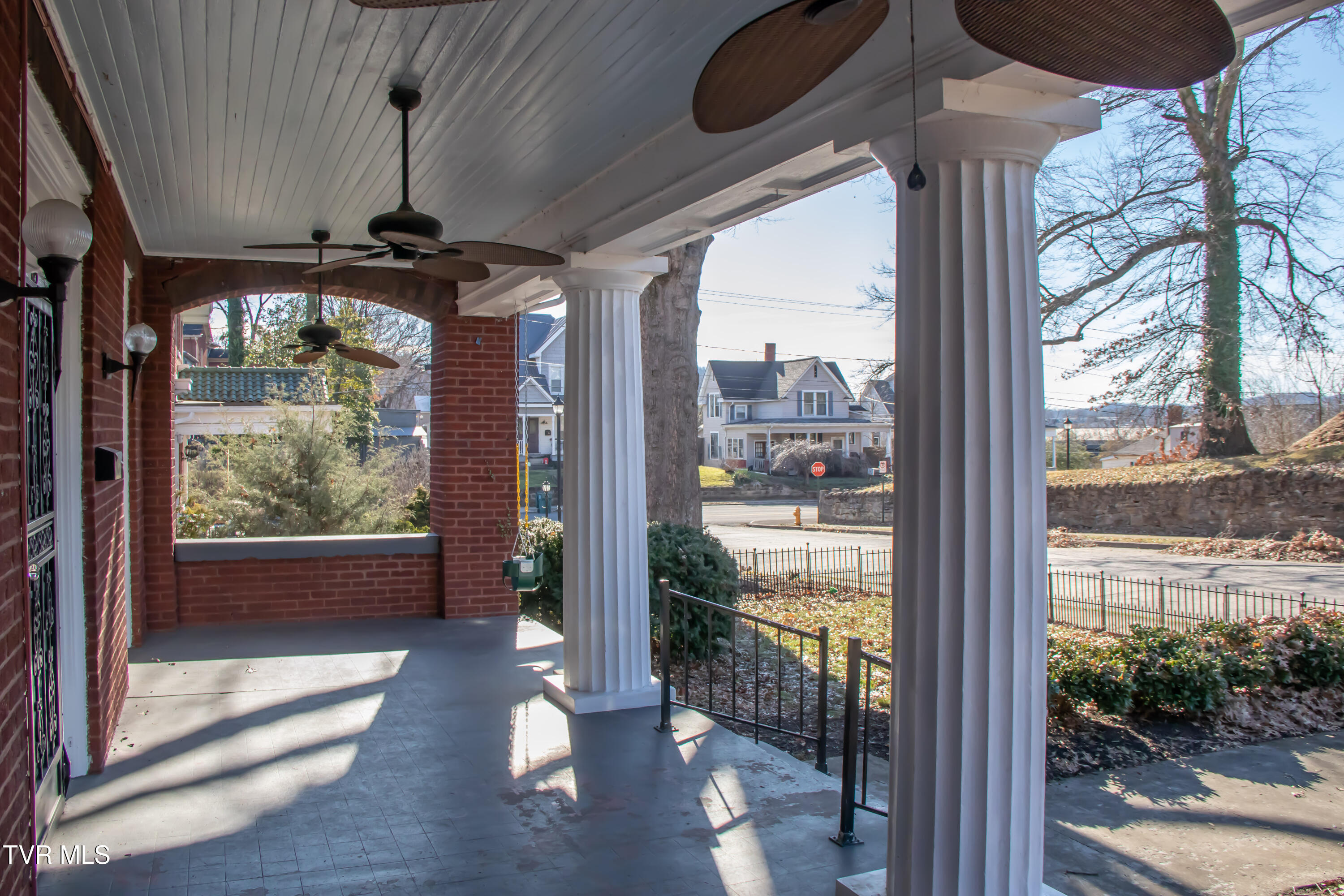 129 Solar St Street, Bristol, Virginia image 7