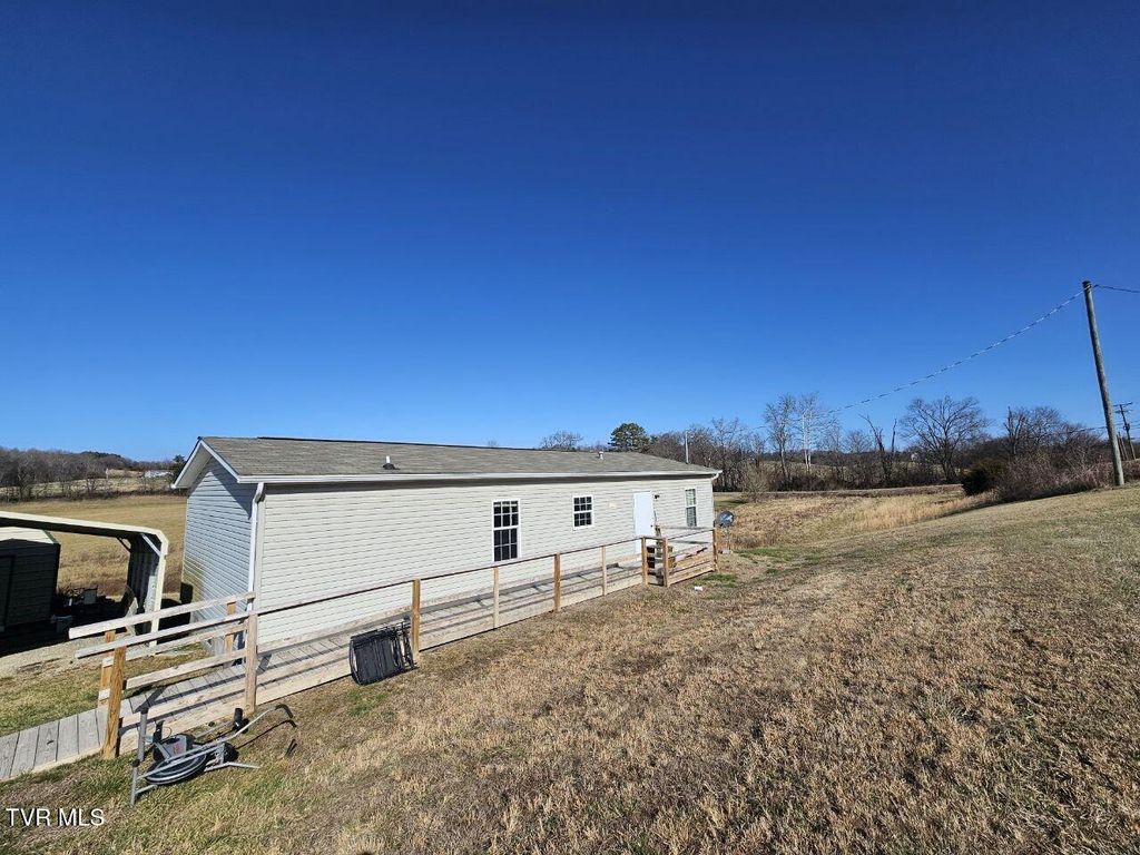 Photo of 68 Poplar Springs Road, Greeneville, TN 37743 (MLS # 9990565)