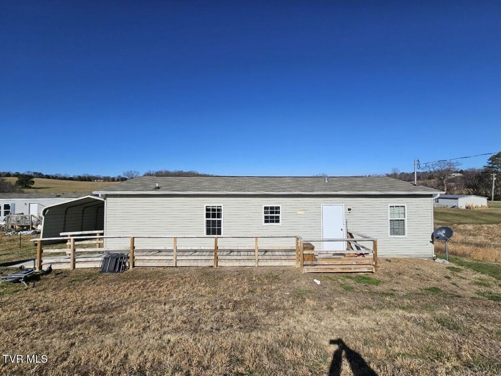 Photo of 68 Poplar Springs Road, Greeneville, TN 37743 (MLS # 9990565)