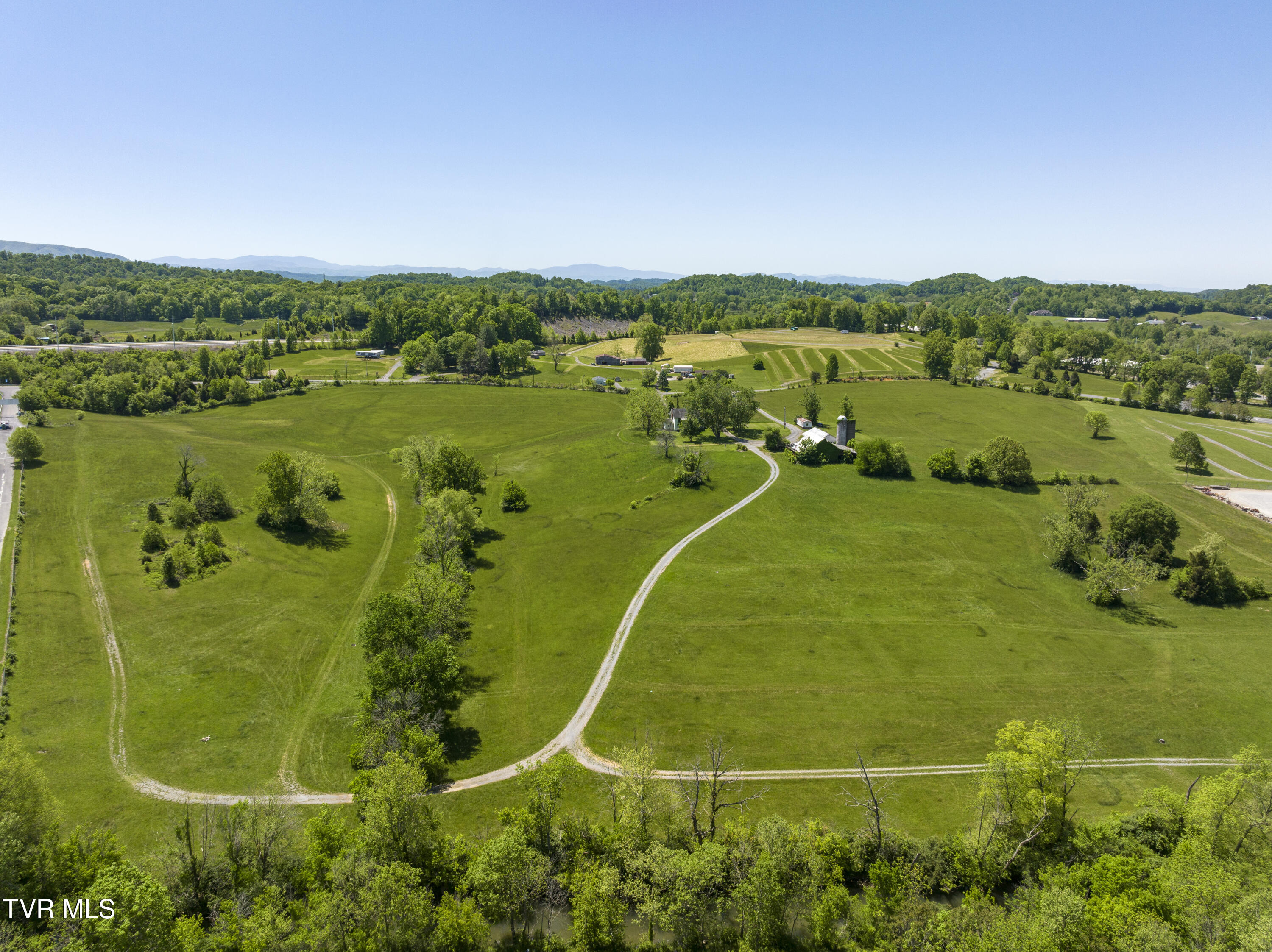 191 White Top Road, Bluff City, Tennessee image 23