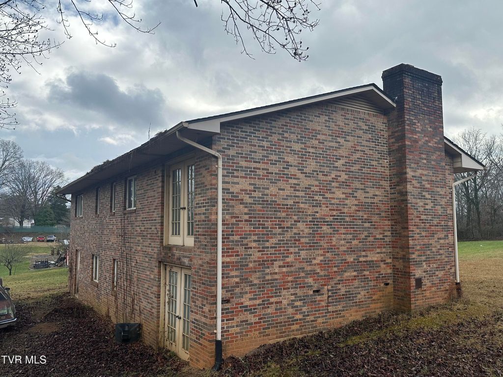 Photo of 502 4th Avenue, Jonesborough, TN 37659 (MLS # 9989051)