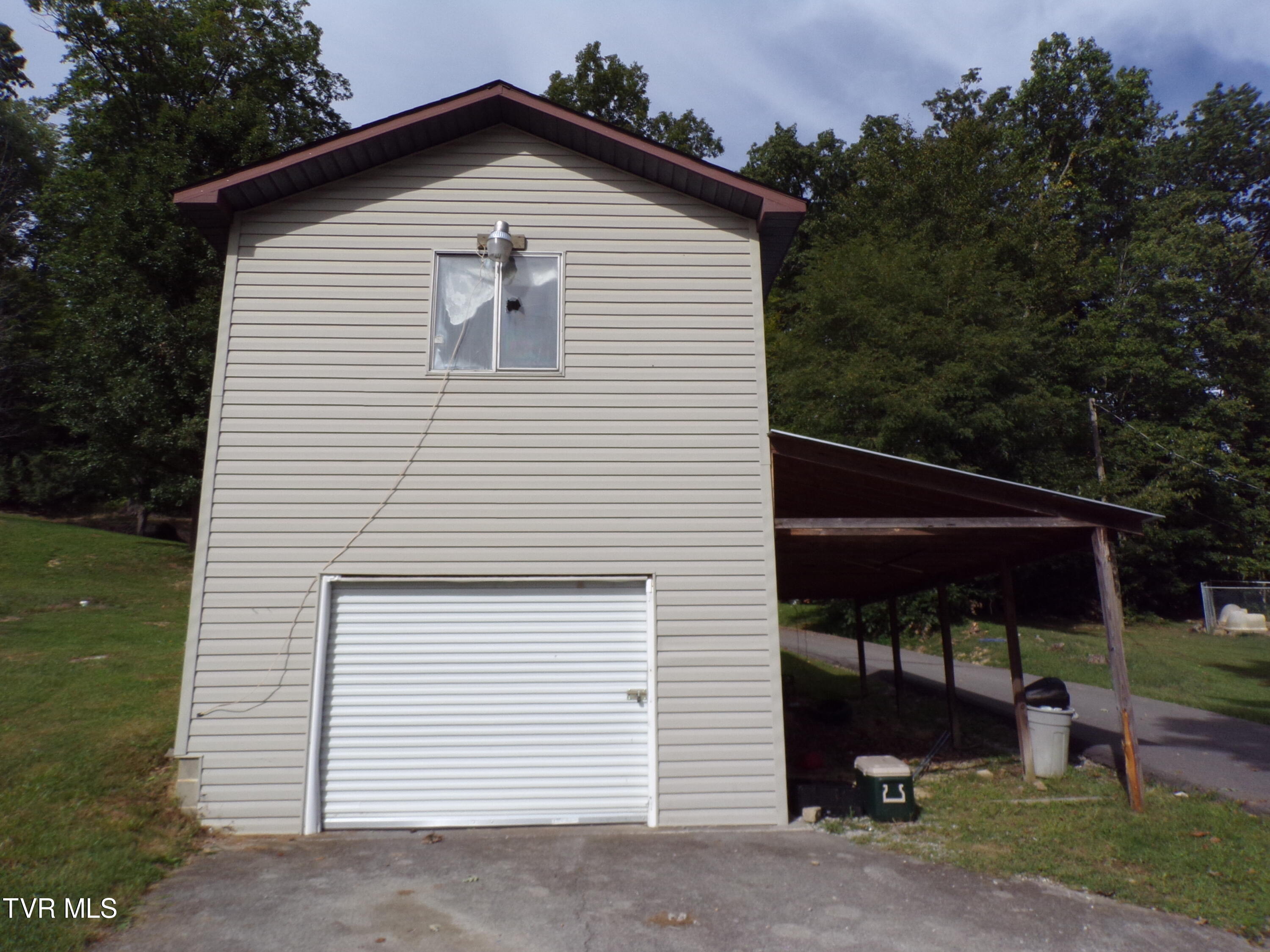9781 Sulpher Springs Drive, Pound, Virginia image 12