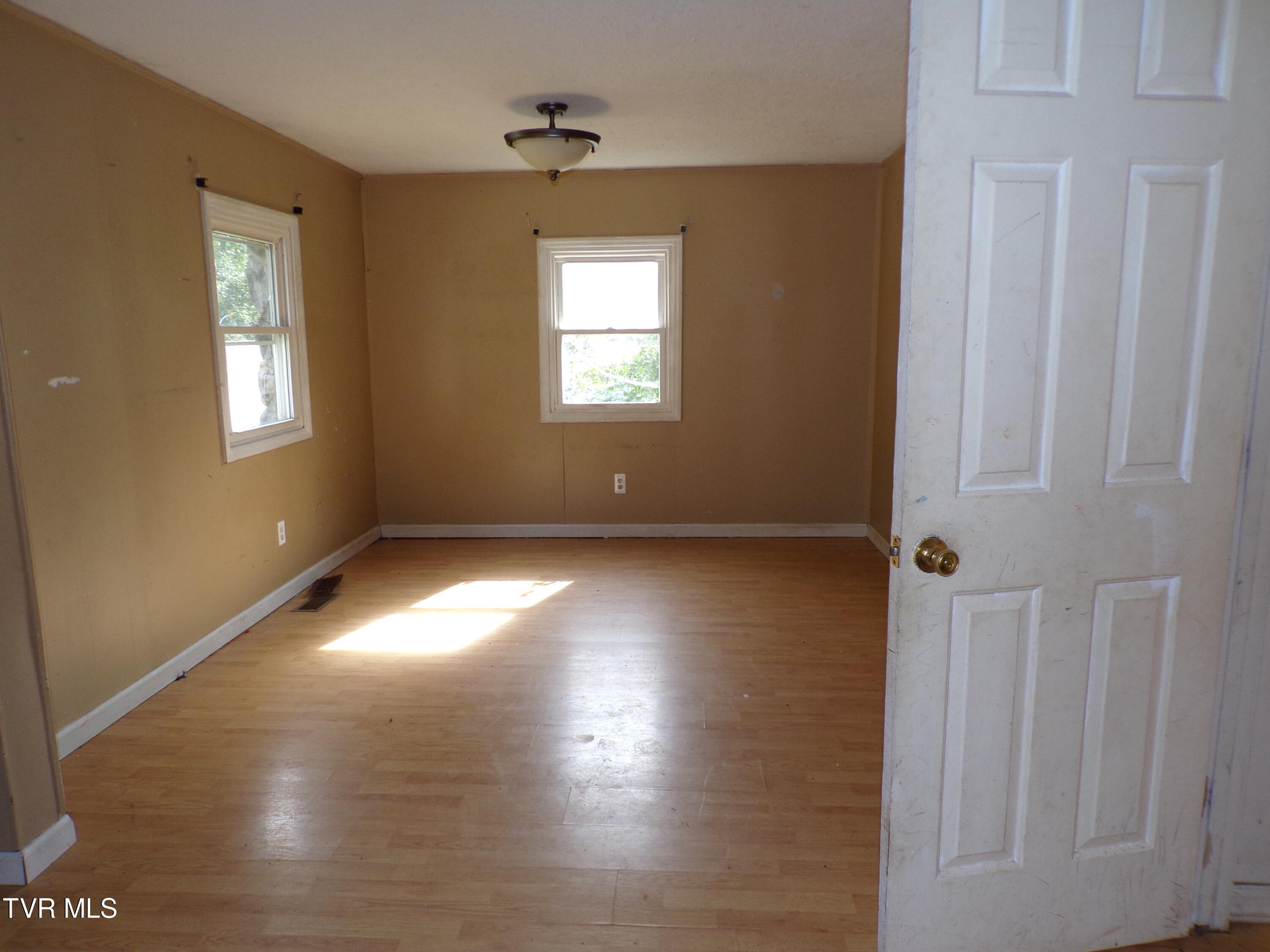 9781 Sulpher Springs Drive, Pound, Virginia image 34