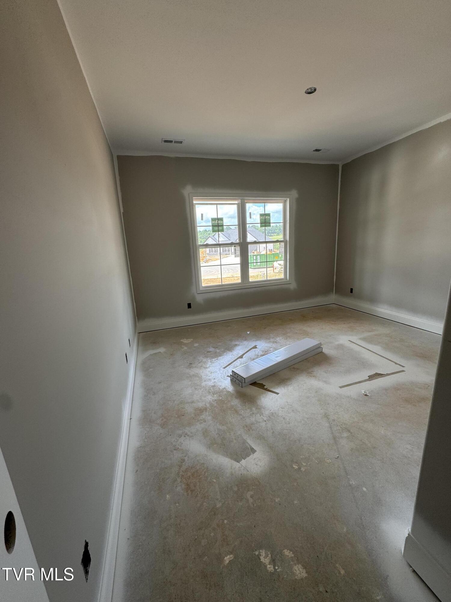 938 Daybreak Crest, Jonesborough, Tennessee image 14
