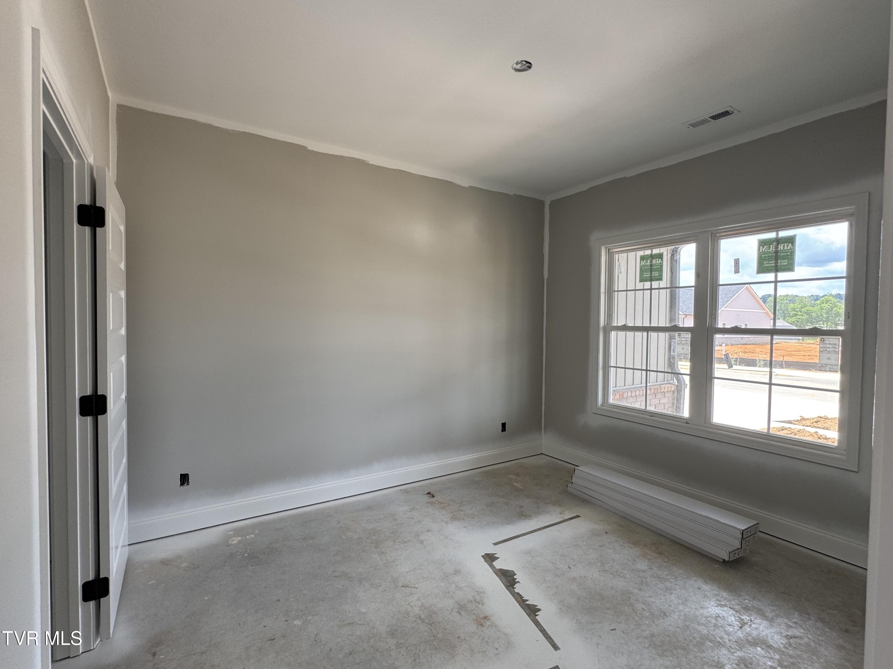 938 Daybreak Crest, Jonesborough, Tennessee image 16