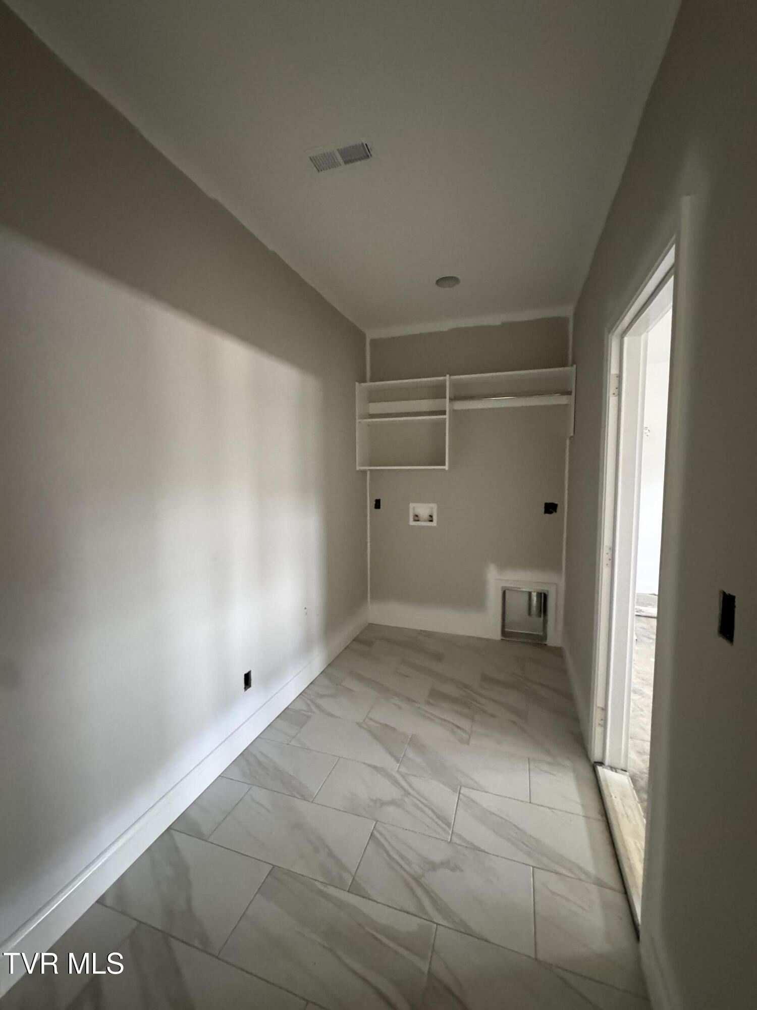 938 Daybreak Crest, Jonesborough, Tennessee image 17