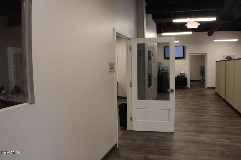 Photo of 217 New Street, Kingsport, TN 37660 (MLS # 9983456)