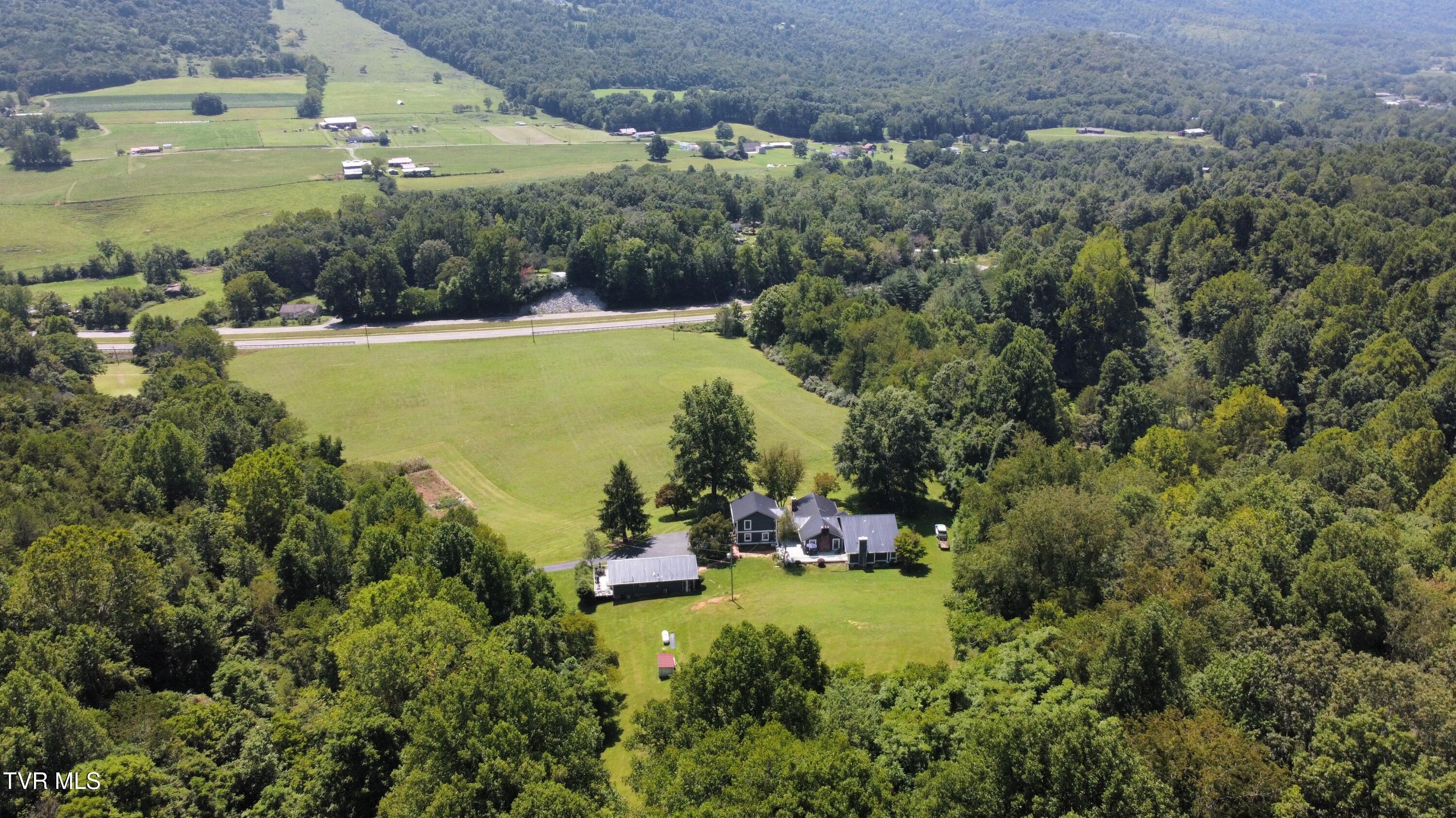 304 Tunnel Drive, Dryden, Virginia image 11