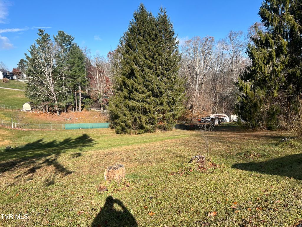 Photo of Tbd Grandview Drive, Wise, VA 24293 (MLS # 9988544)