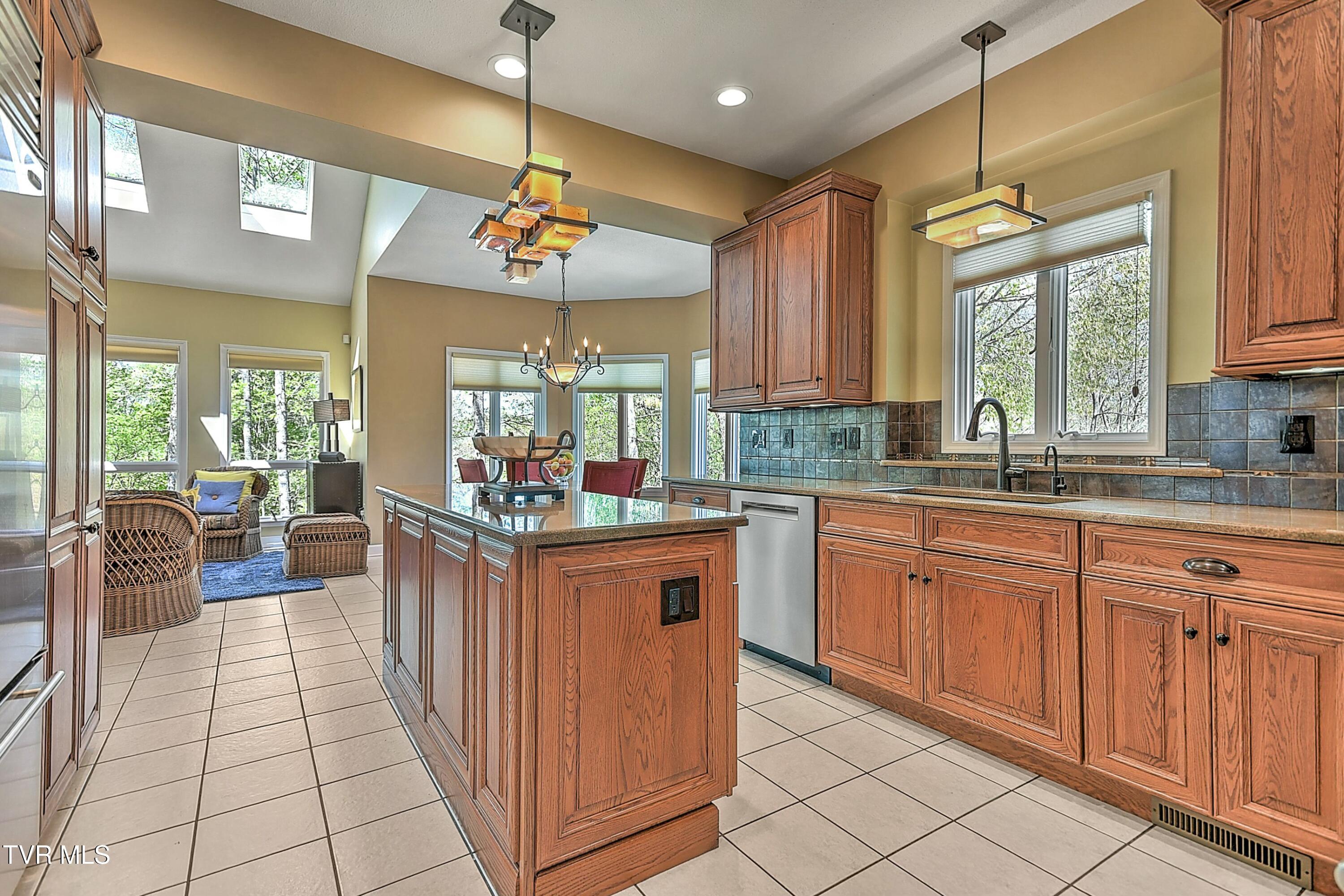 128 Ridgetop Drive, Johnson City, Tennessee image 50