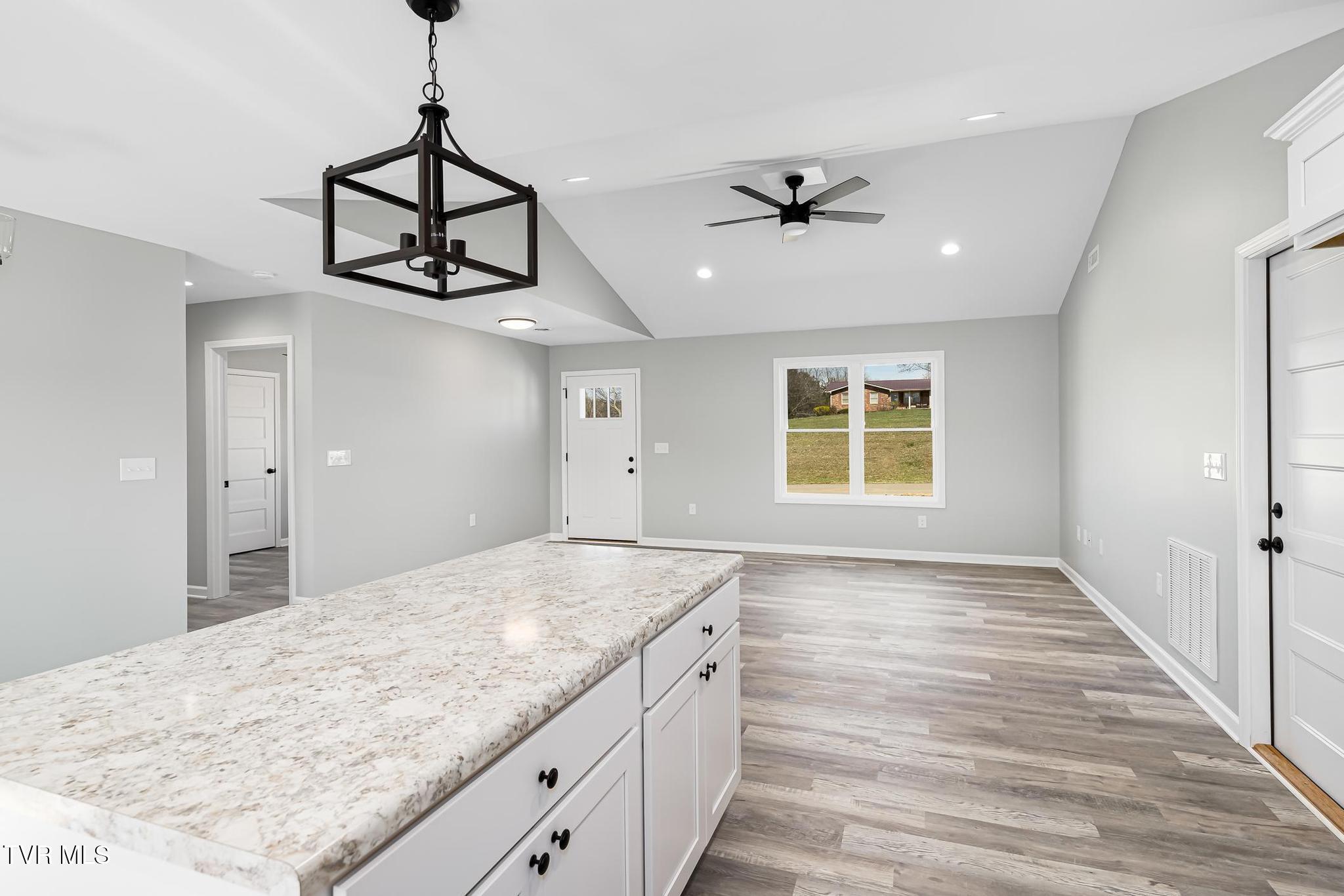 2765 Old Stagecoach Road, Jonesborough, Tennessee image 32