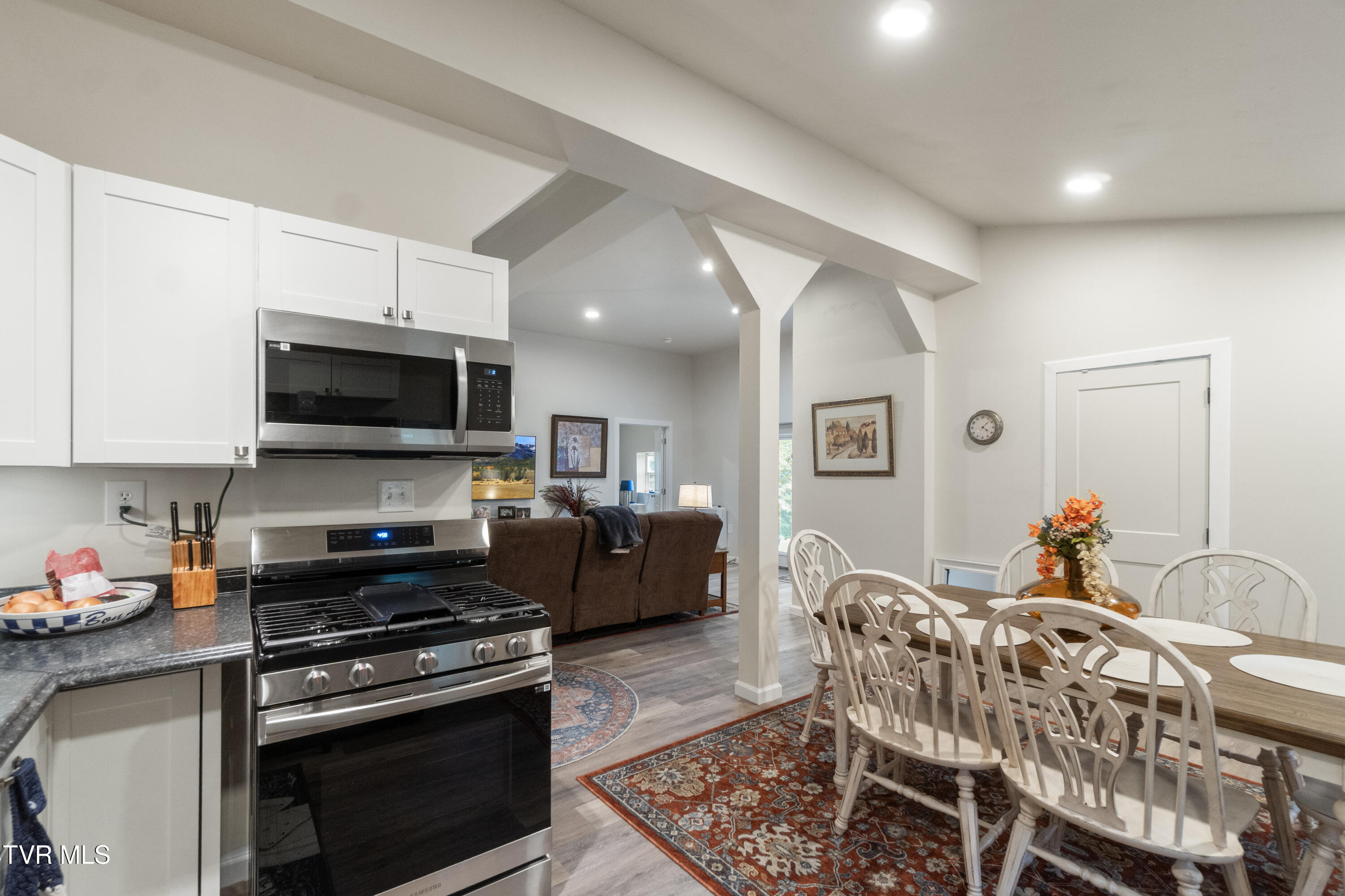 2087 Fodderstack Mountain Loop, Greeneville, Tennessee image 14