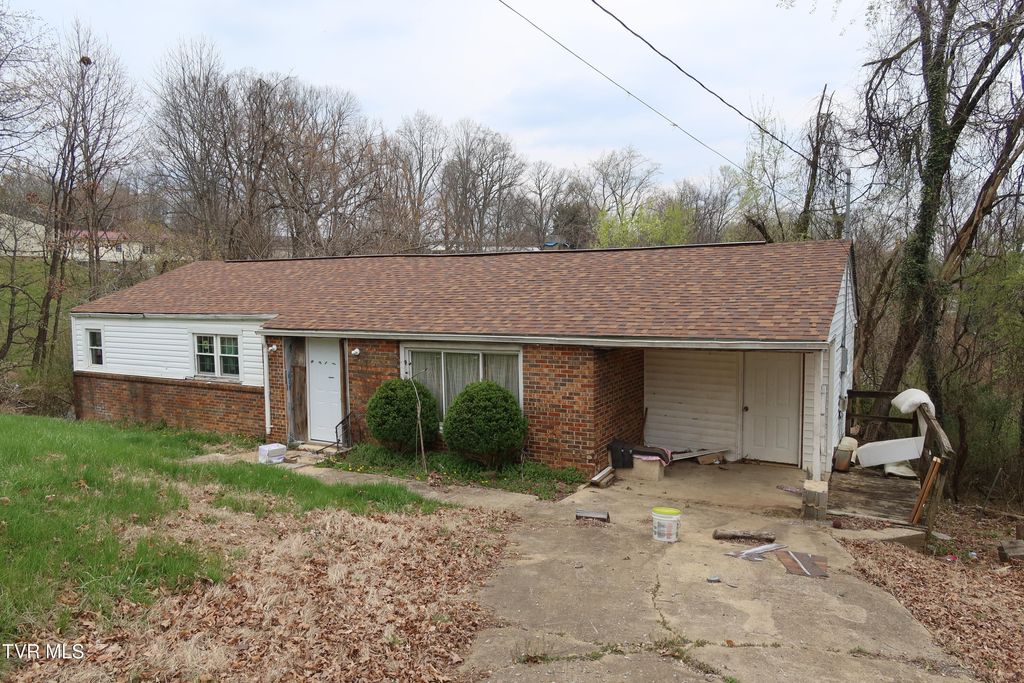 Photo of 503 Jersey Street, Kingsport, TN 37660 (MLS # 9992898)